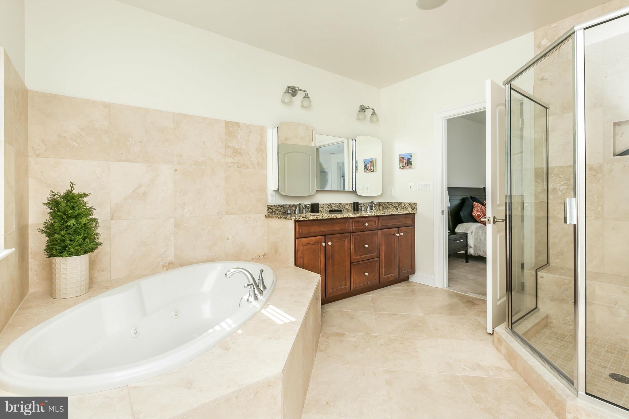 HARBORVIEW - Residential Lease