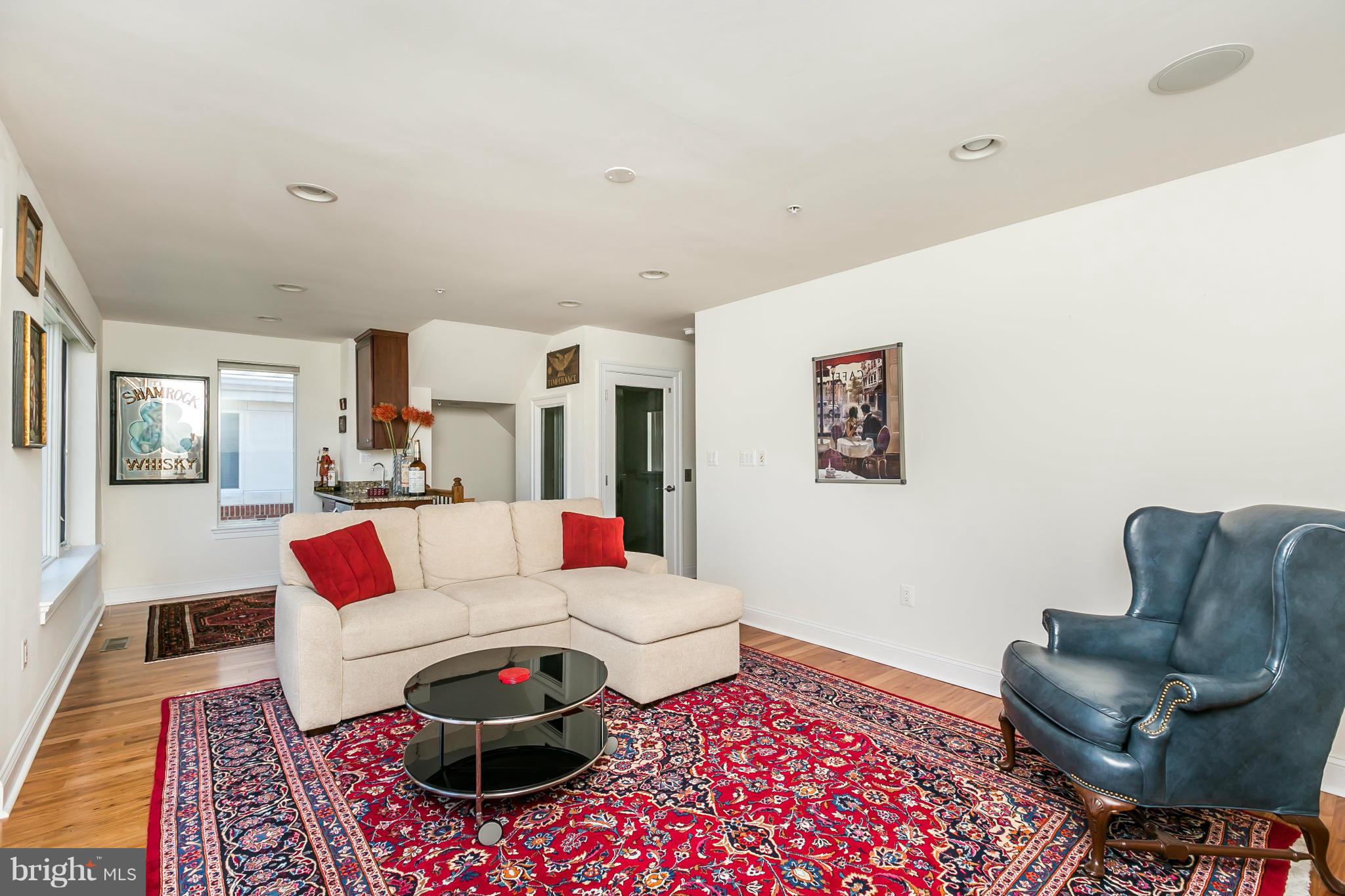 HARBORVIEW - Residential Lease