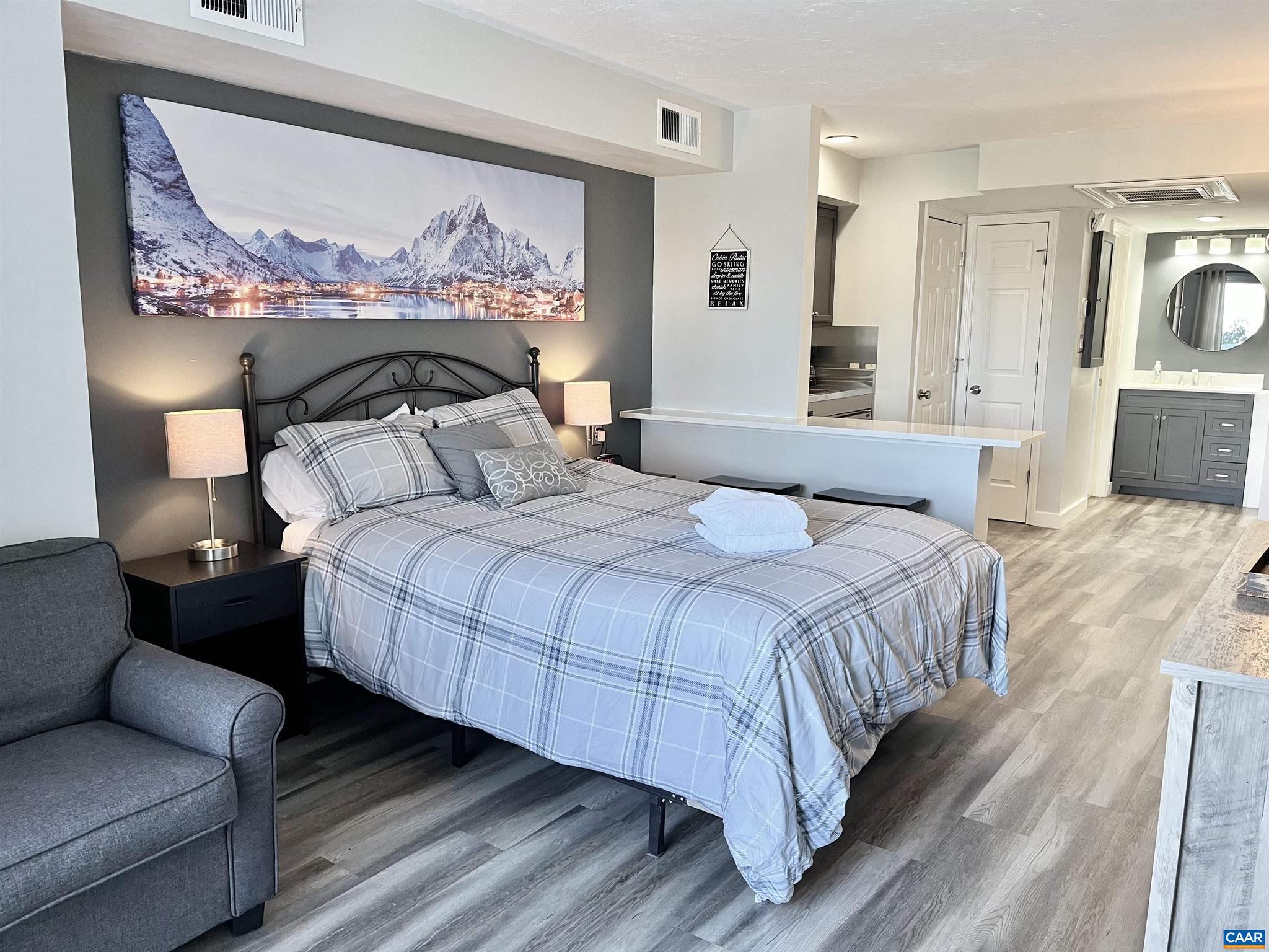 WINTERGREEN RESORT - Residential