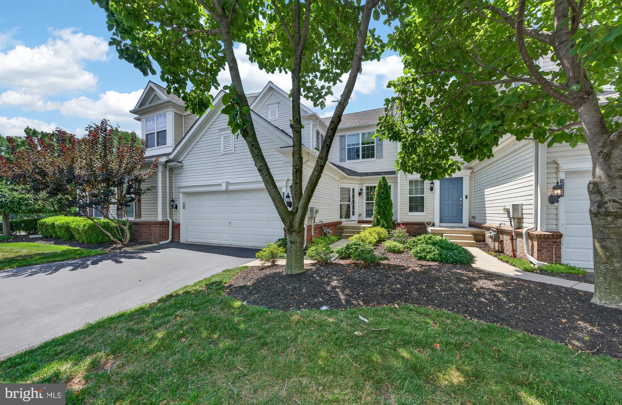 228 N CALDWELL CIRCLE