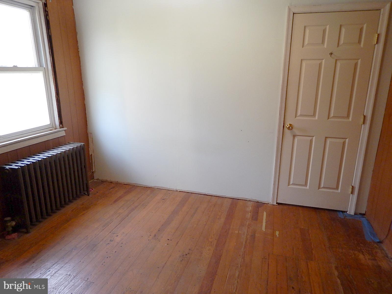 KINGSVILLE - Residential