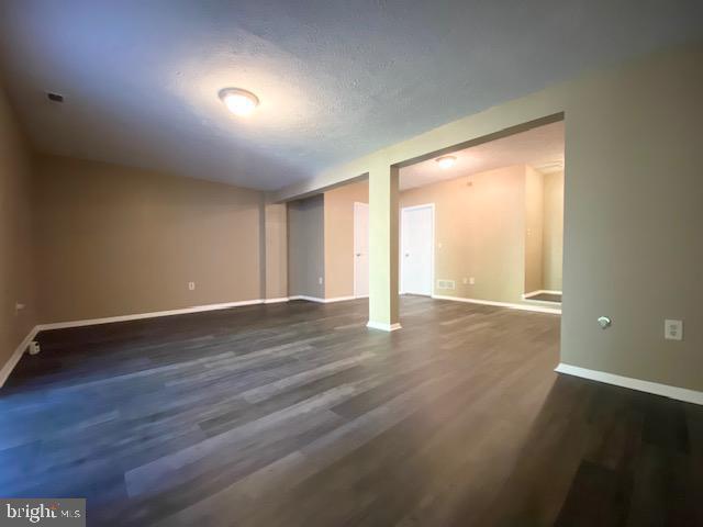 BRETON WOODS - Residential Lease