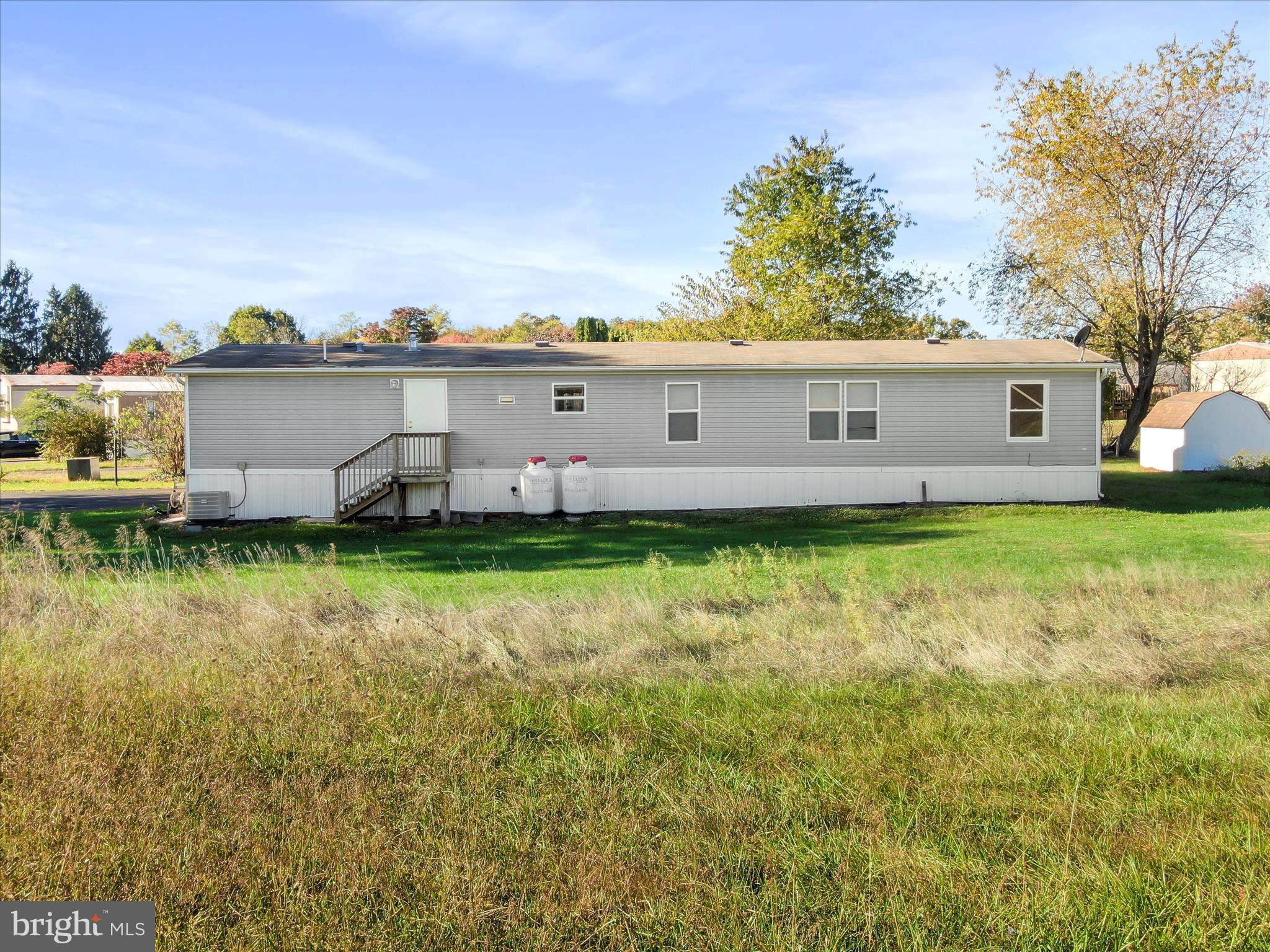 WARM SPRING ESTATES - Residential