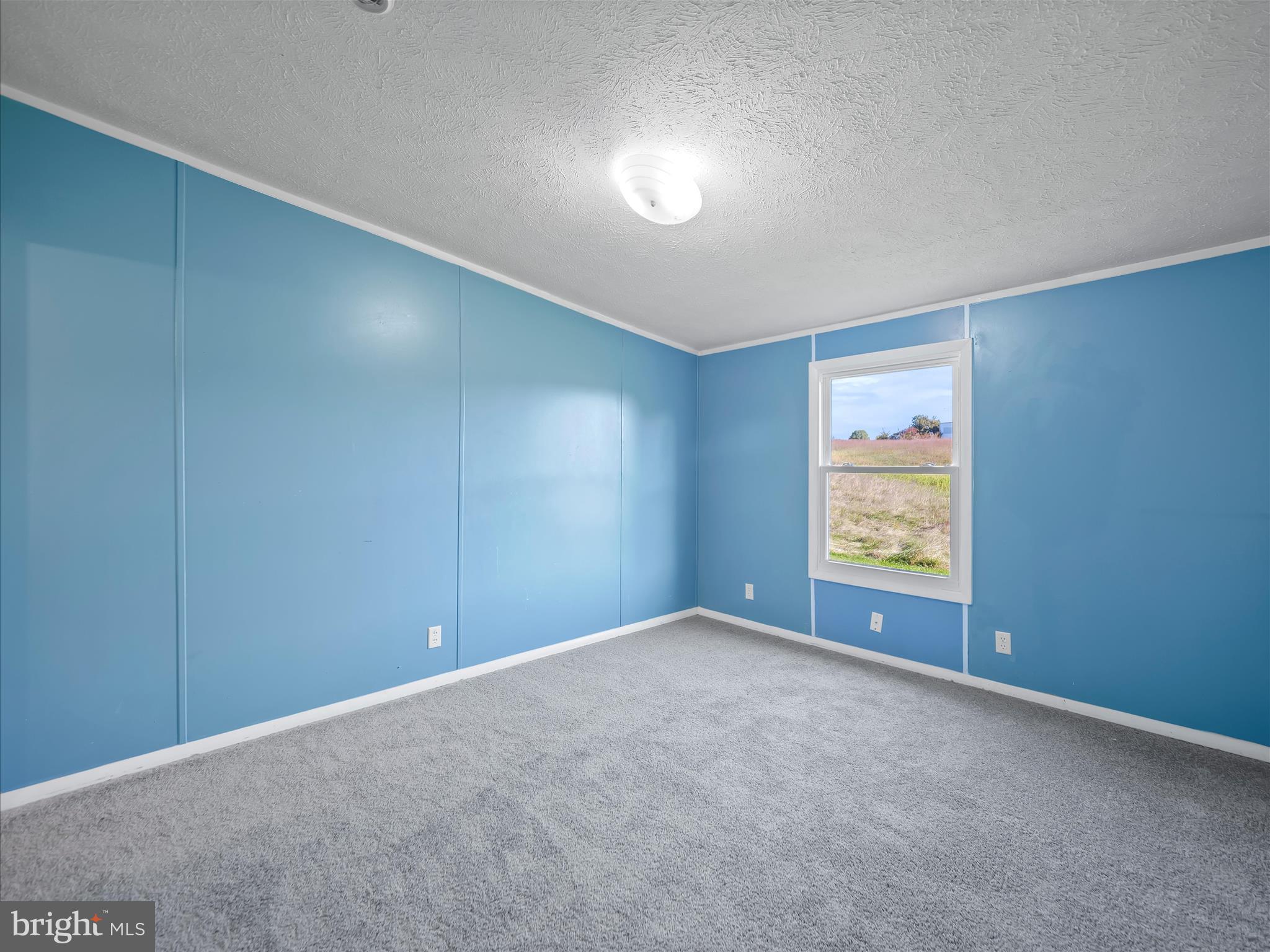 WARM SPRING ESTATES - Residential