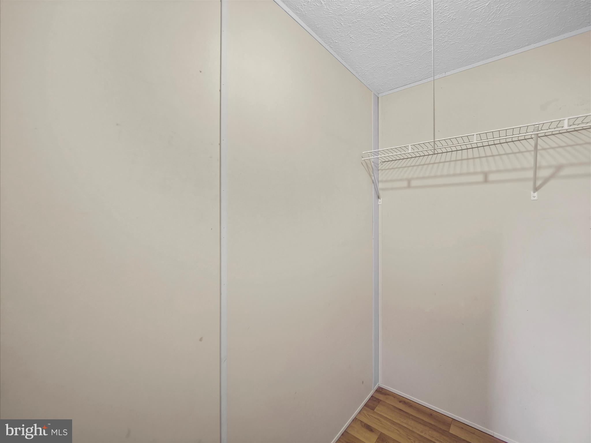 WARM SPRING ESTATES - Residential