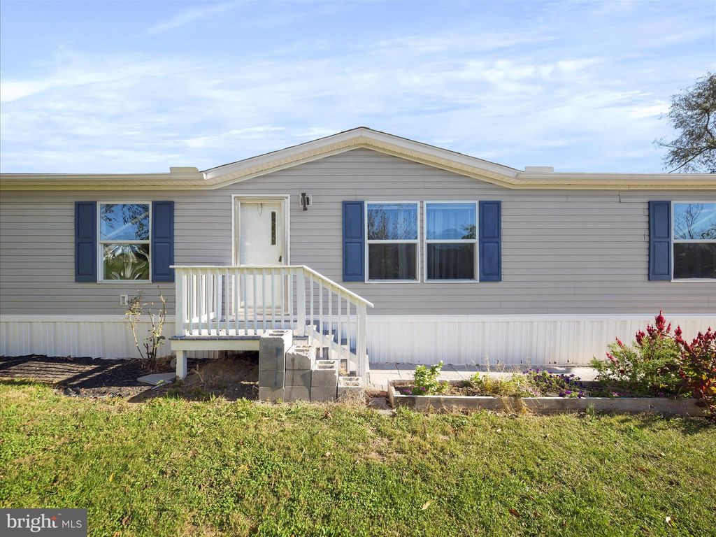 Photo of 1024 Warm Spring Road, CHAMBERSBURG, PA 17202 (MLS # PAFL2030758)