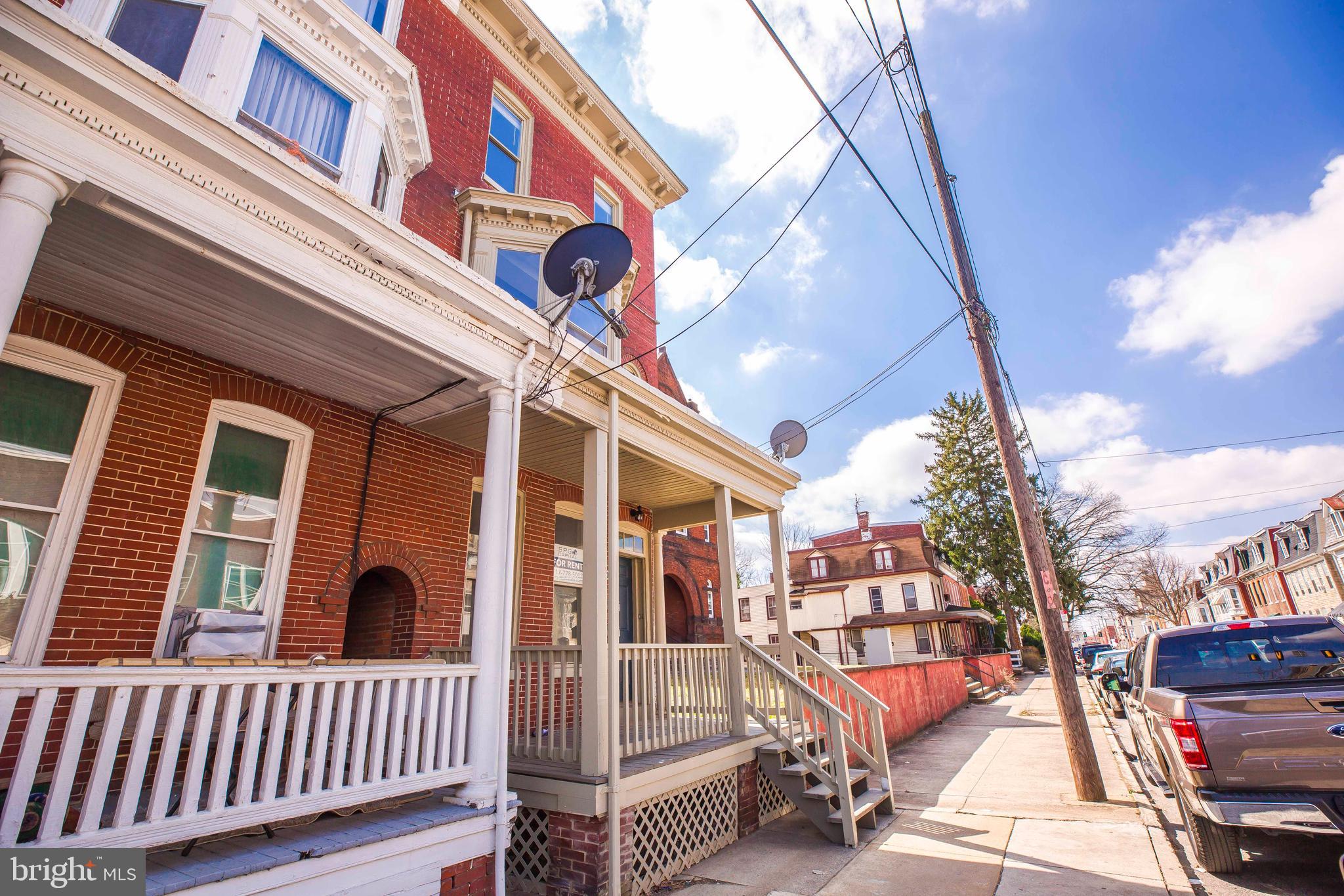 YORK CITY - Residential Income