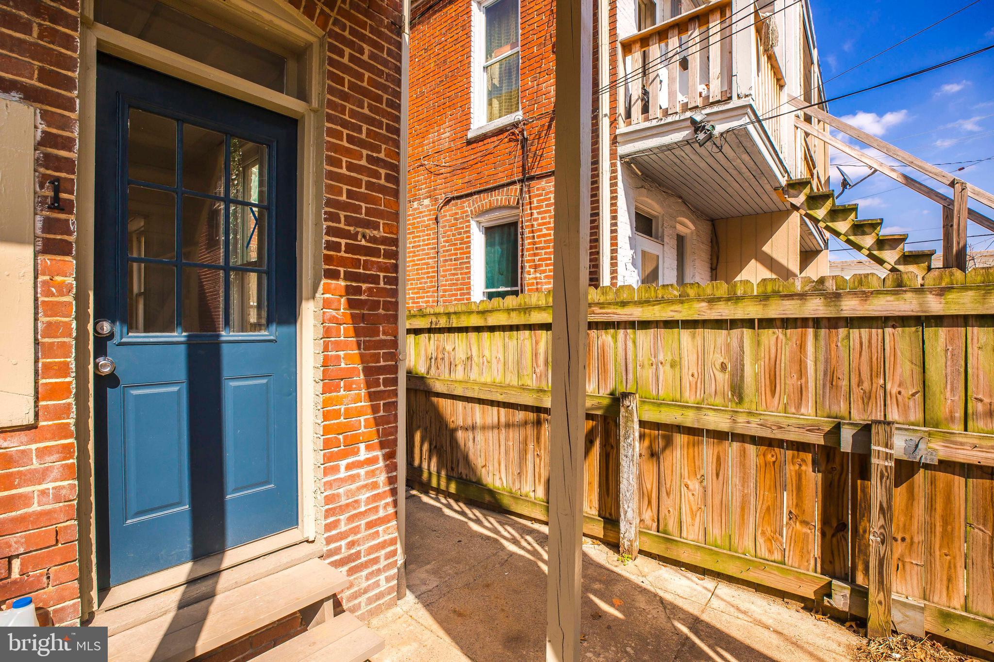 YORK CITY - Residential Income