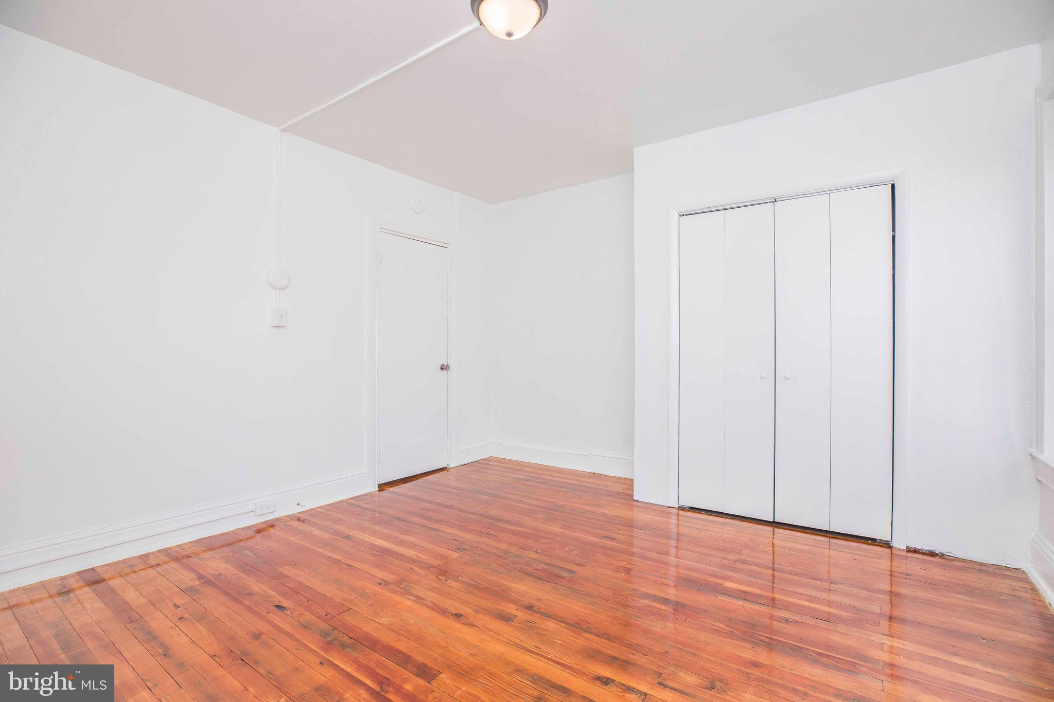 YORK CITY - Residential Income