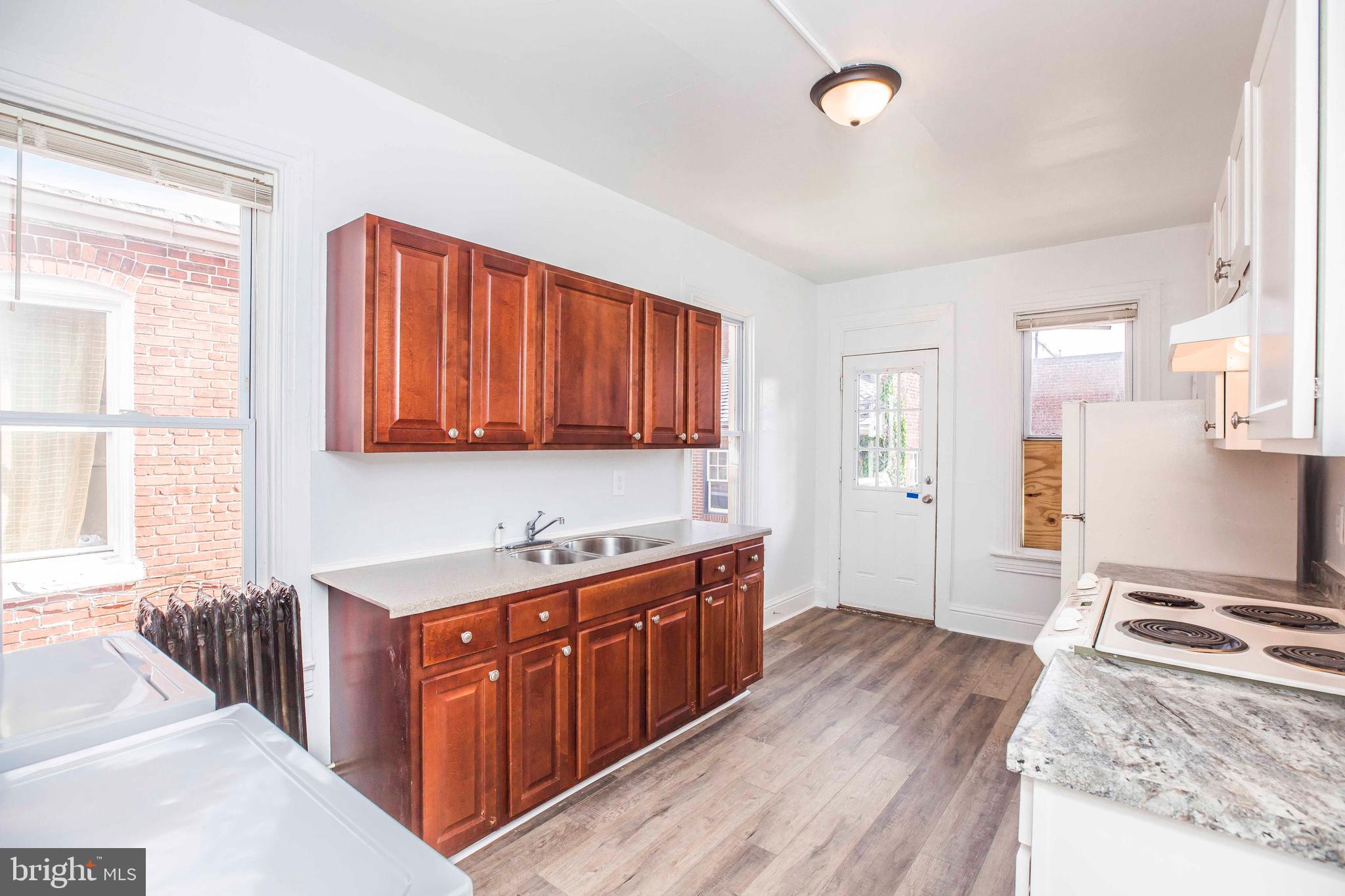 YORK CITY - Residential Income