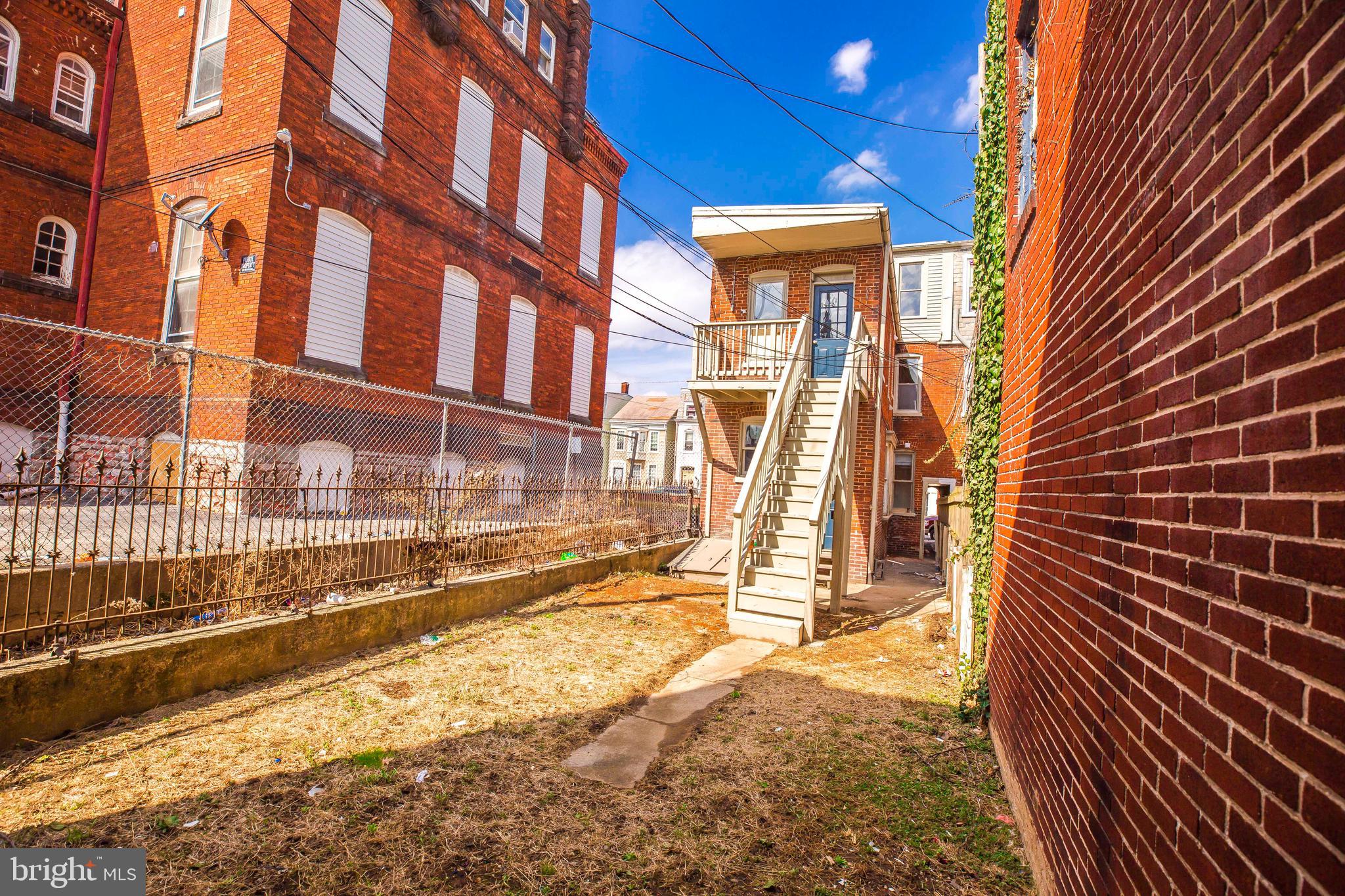 YORK CITY - Residential Income