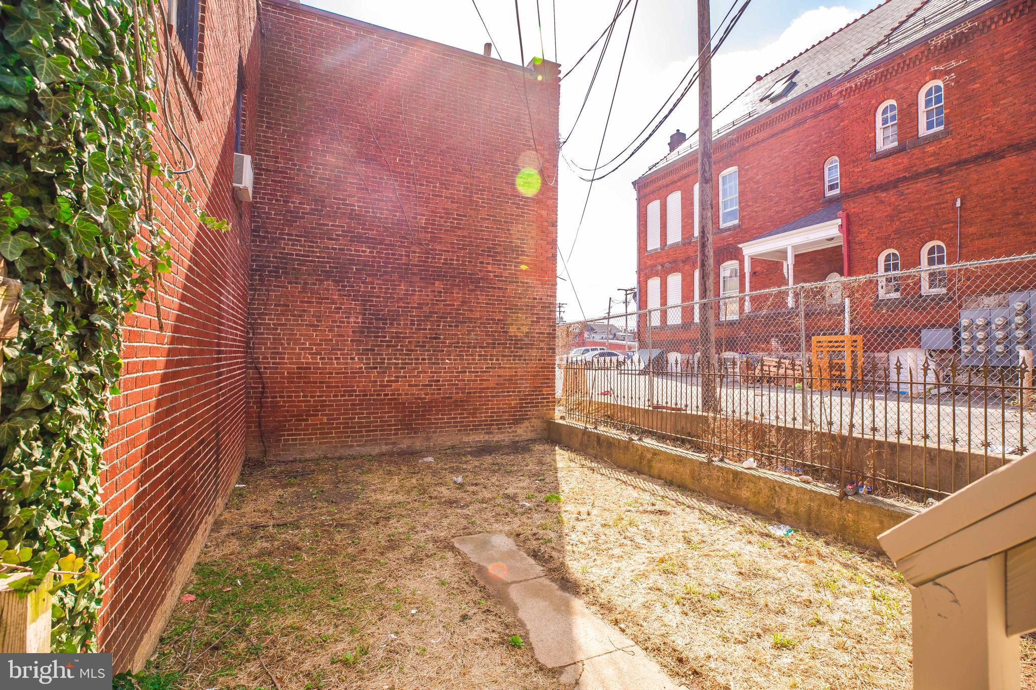 YORK CITY - Residential Income