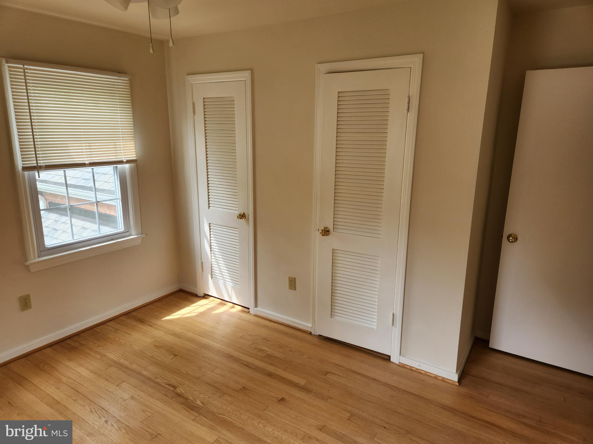 BUCKNELL MANOR - Residential Lease