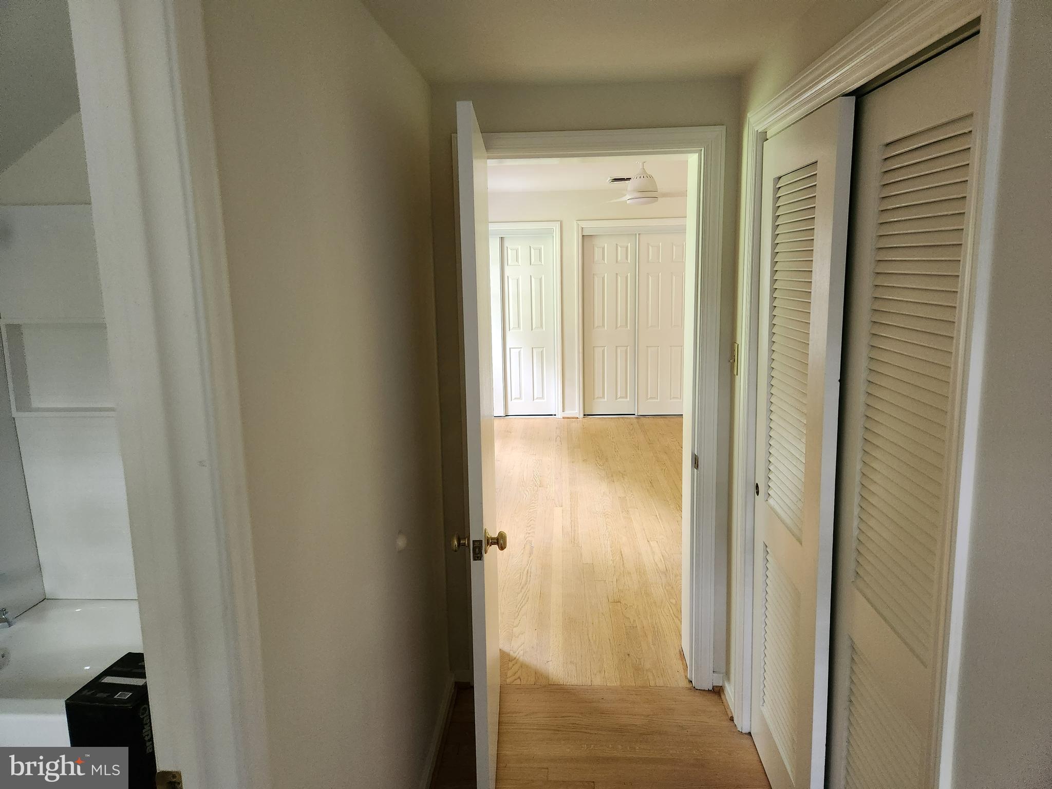 BUCKNELL MANOR - Residential Lease