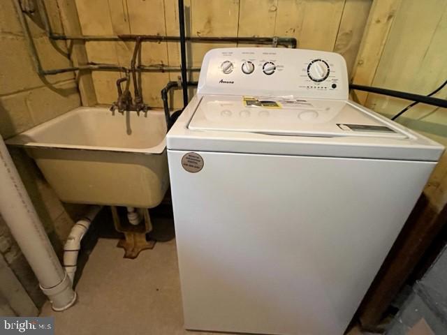 BUCKNELL MANOR - Residential Lease