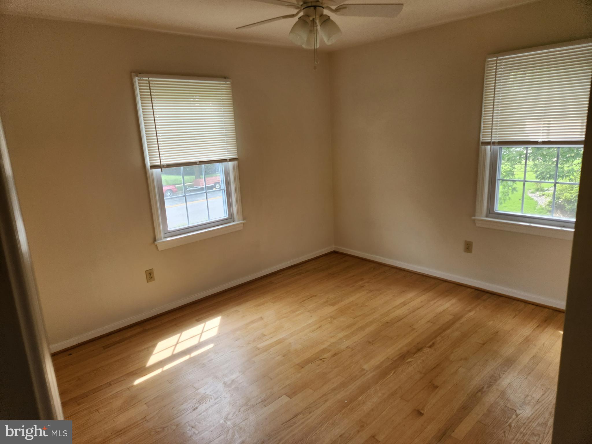 BUCKNELL MANOR - Residential Lease