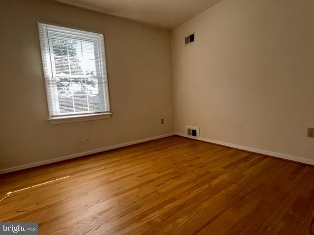 BUCKNELL MANOR - Residential Lease