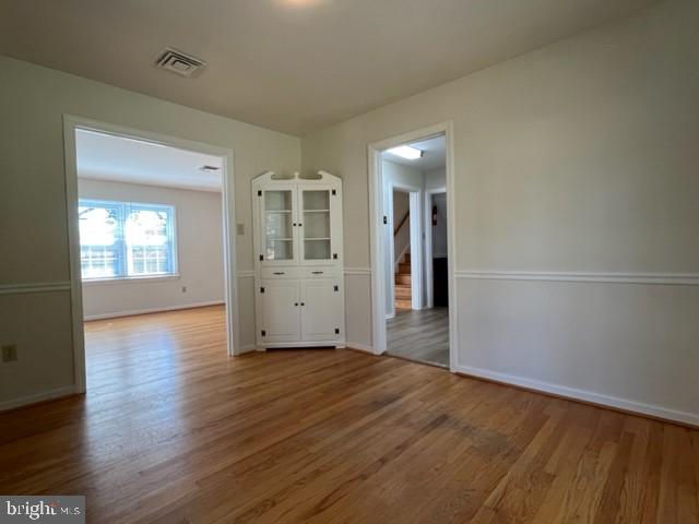 BUCKNELL MANOR - Residential Lease