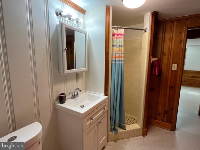 BUCKNELL MANOR - Residential Lease