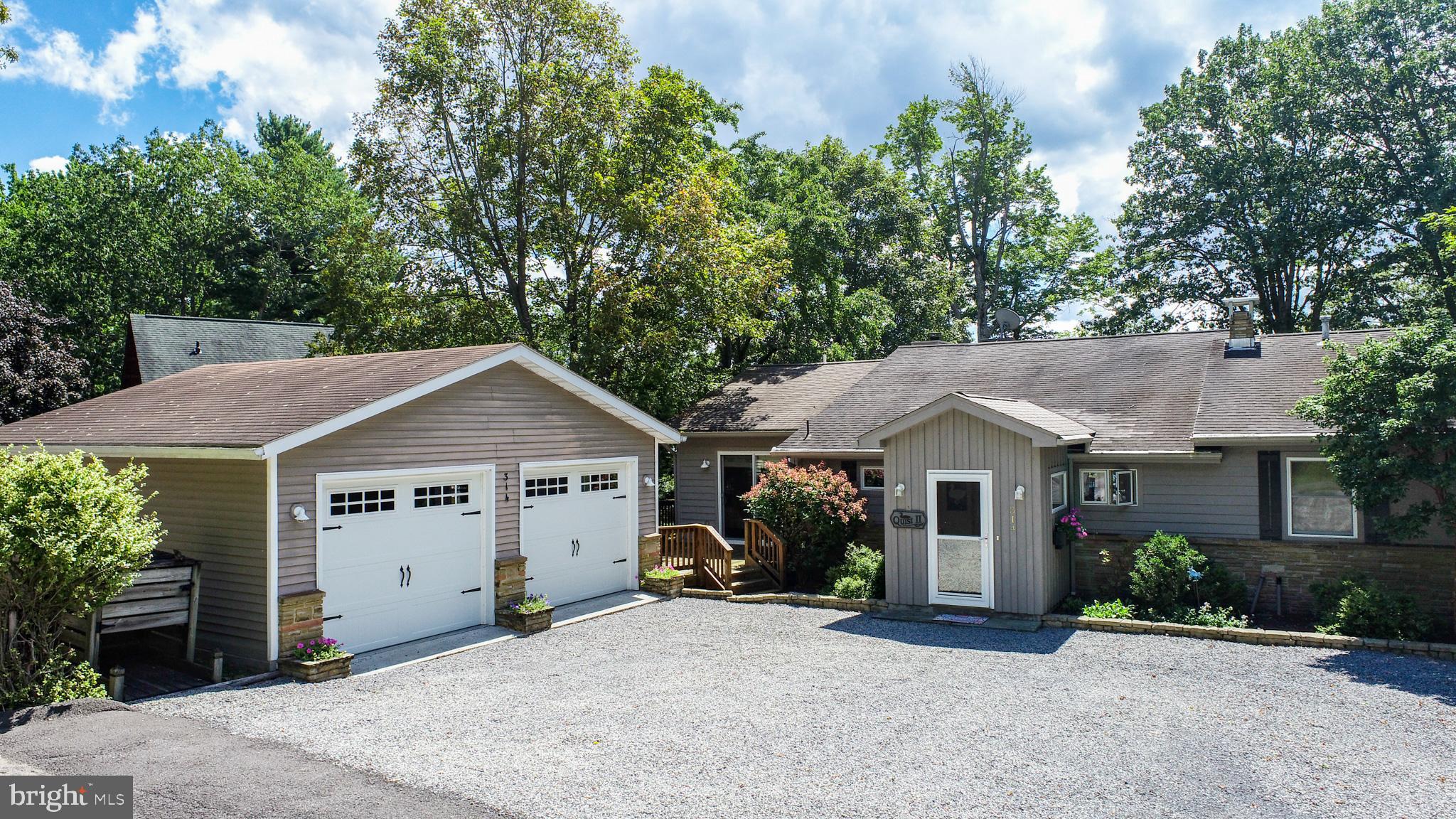 GLEN COVE - Residential