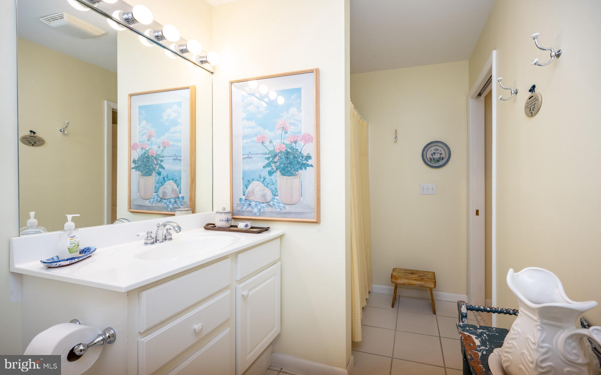 GLEN COVE - Residential