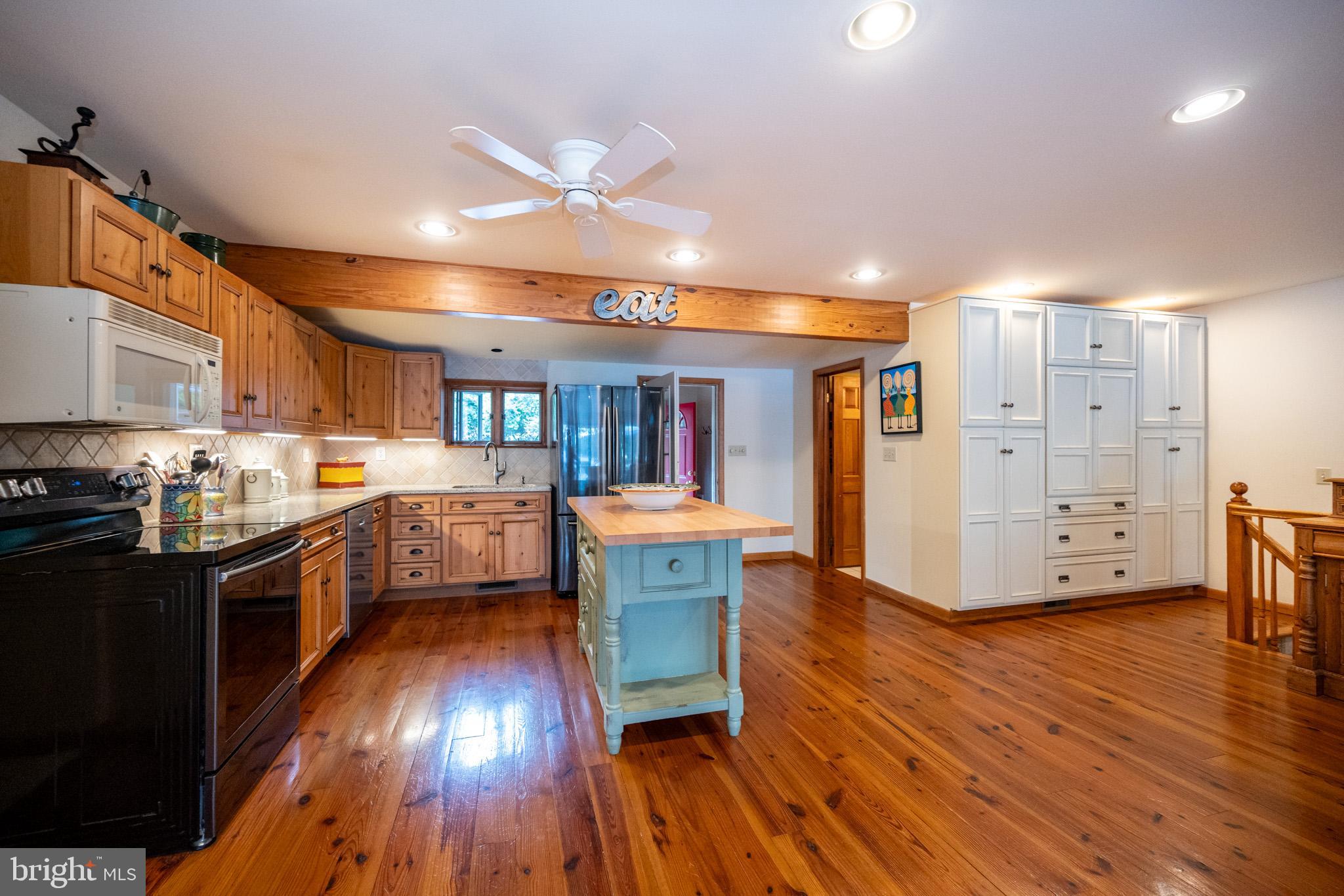 GLEN COVE - Residential