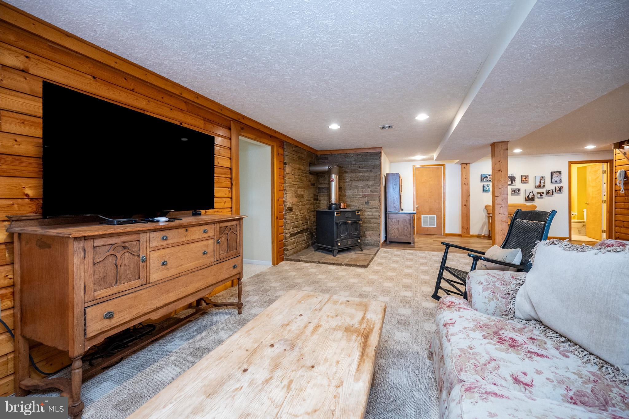 GLEN COVE - Residential