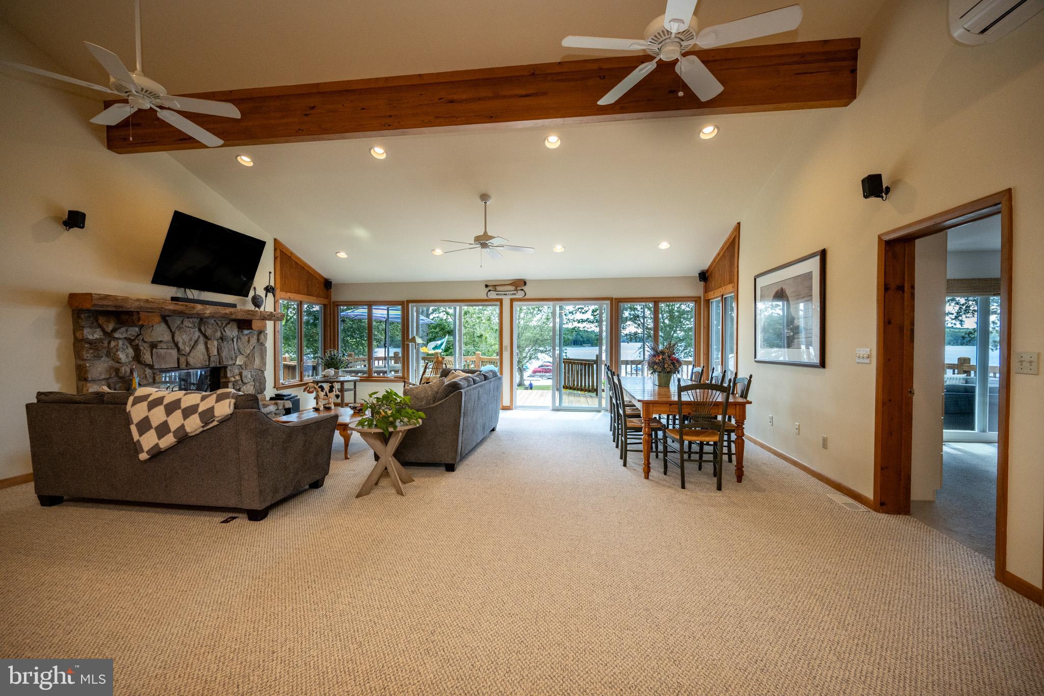 GLEN COVE - Residential