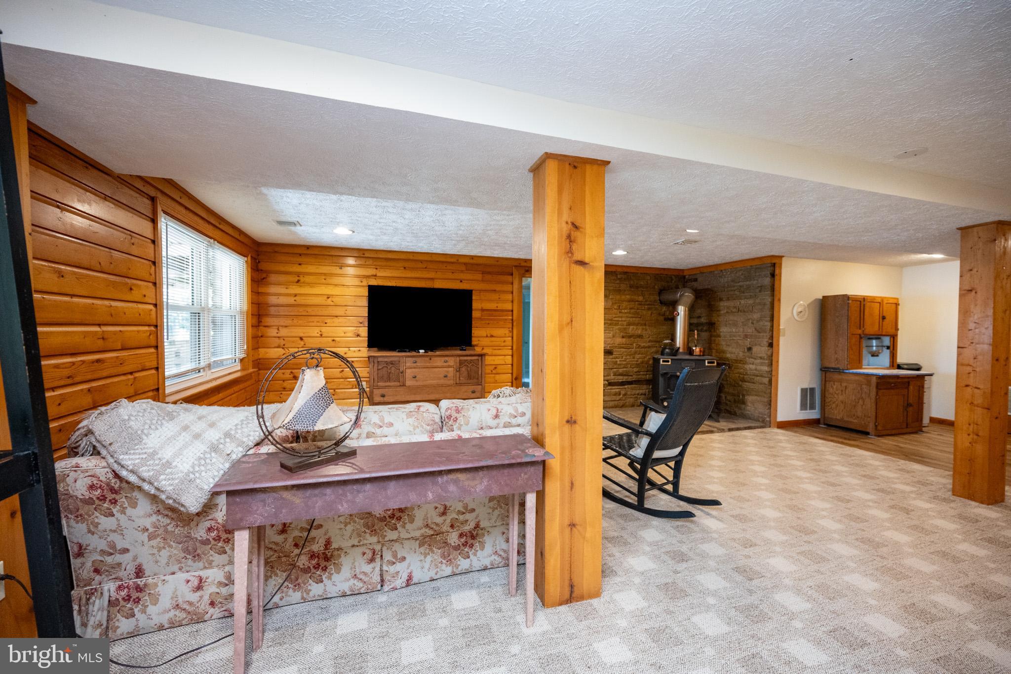 GLEN COVE - Residential