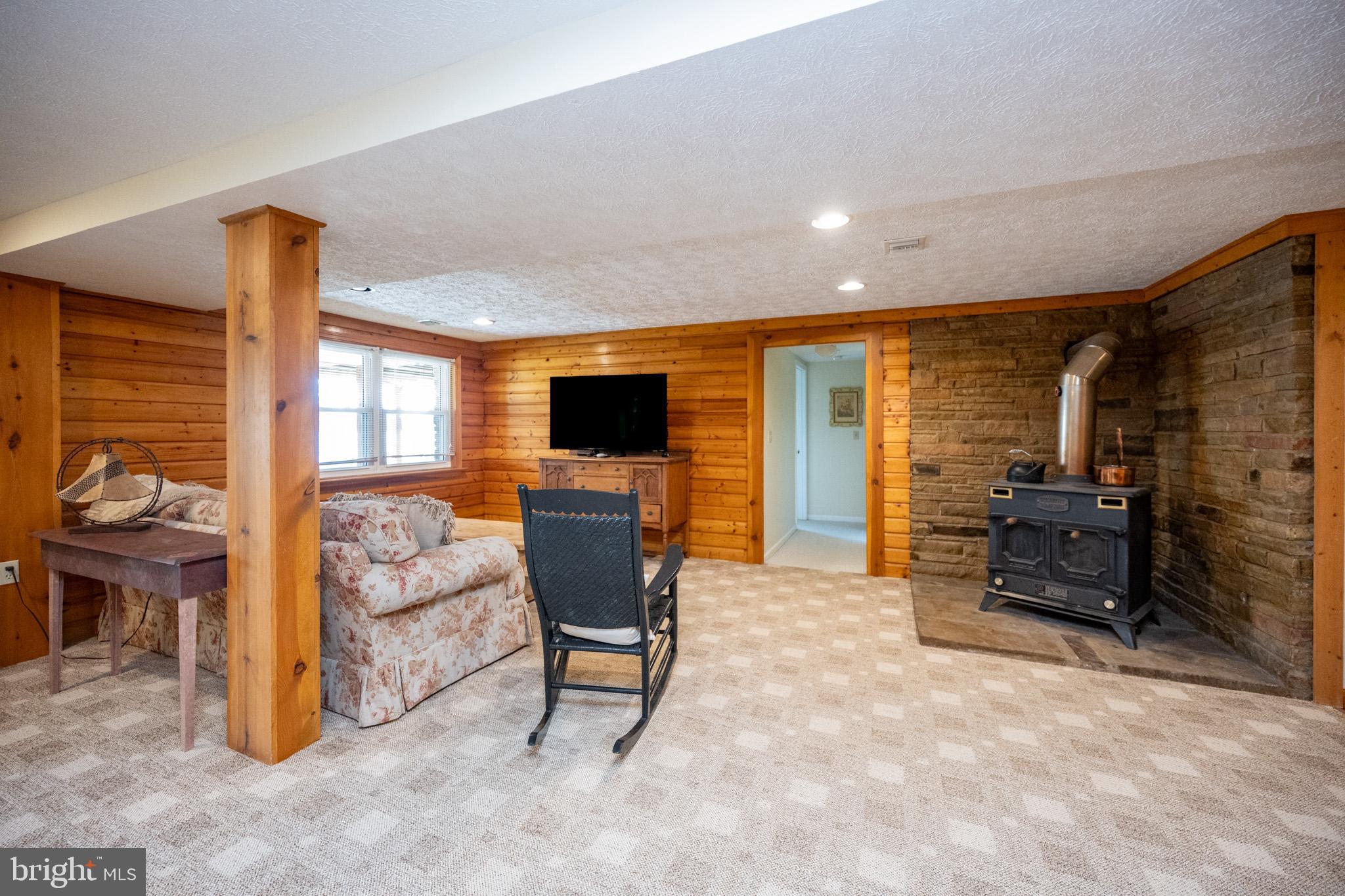 GLEN COVE - Residential