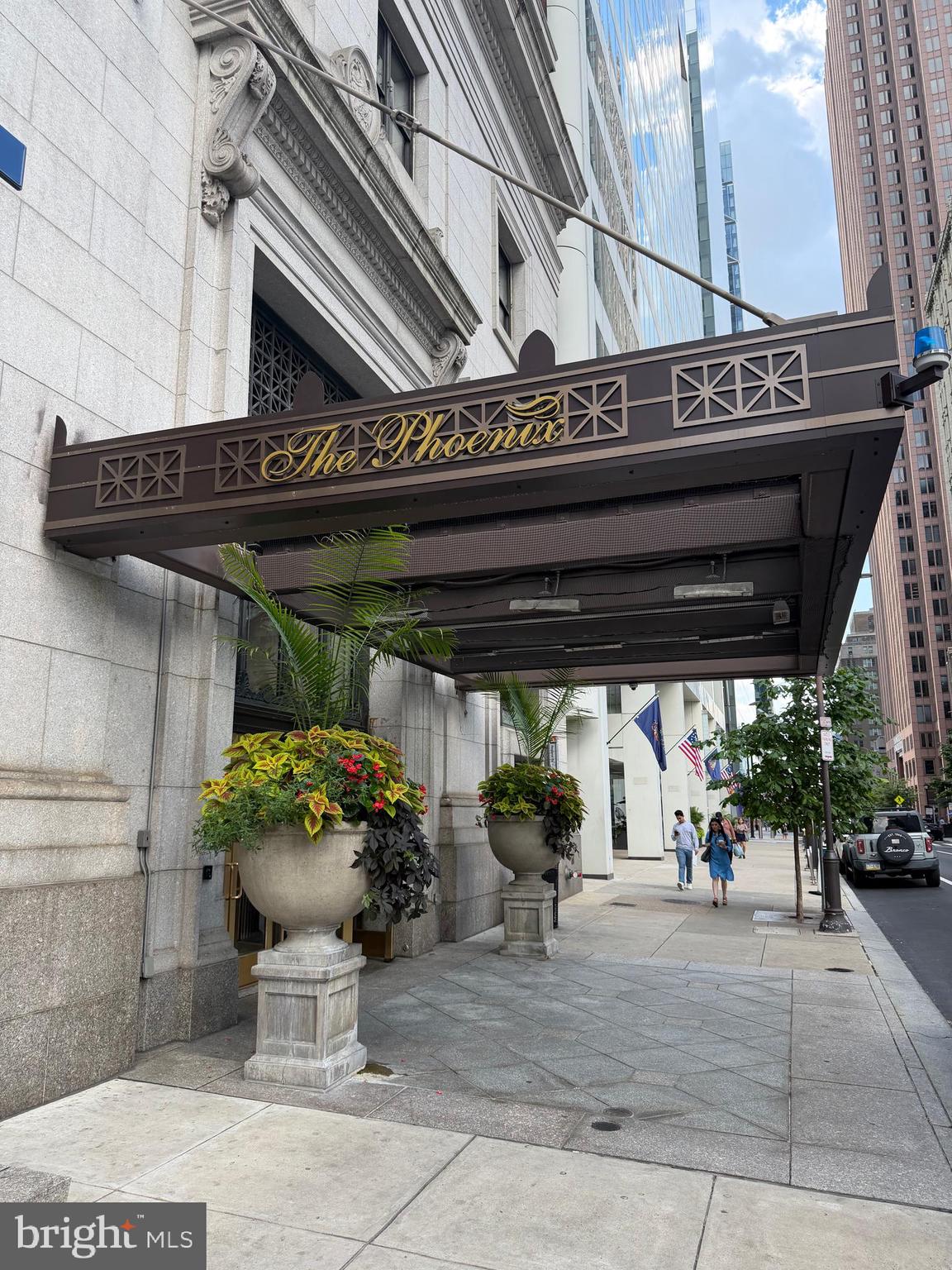 1600 ARCH STREET 18 908