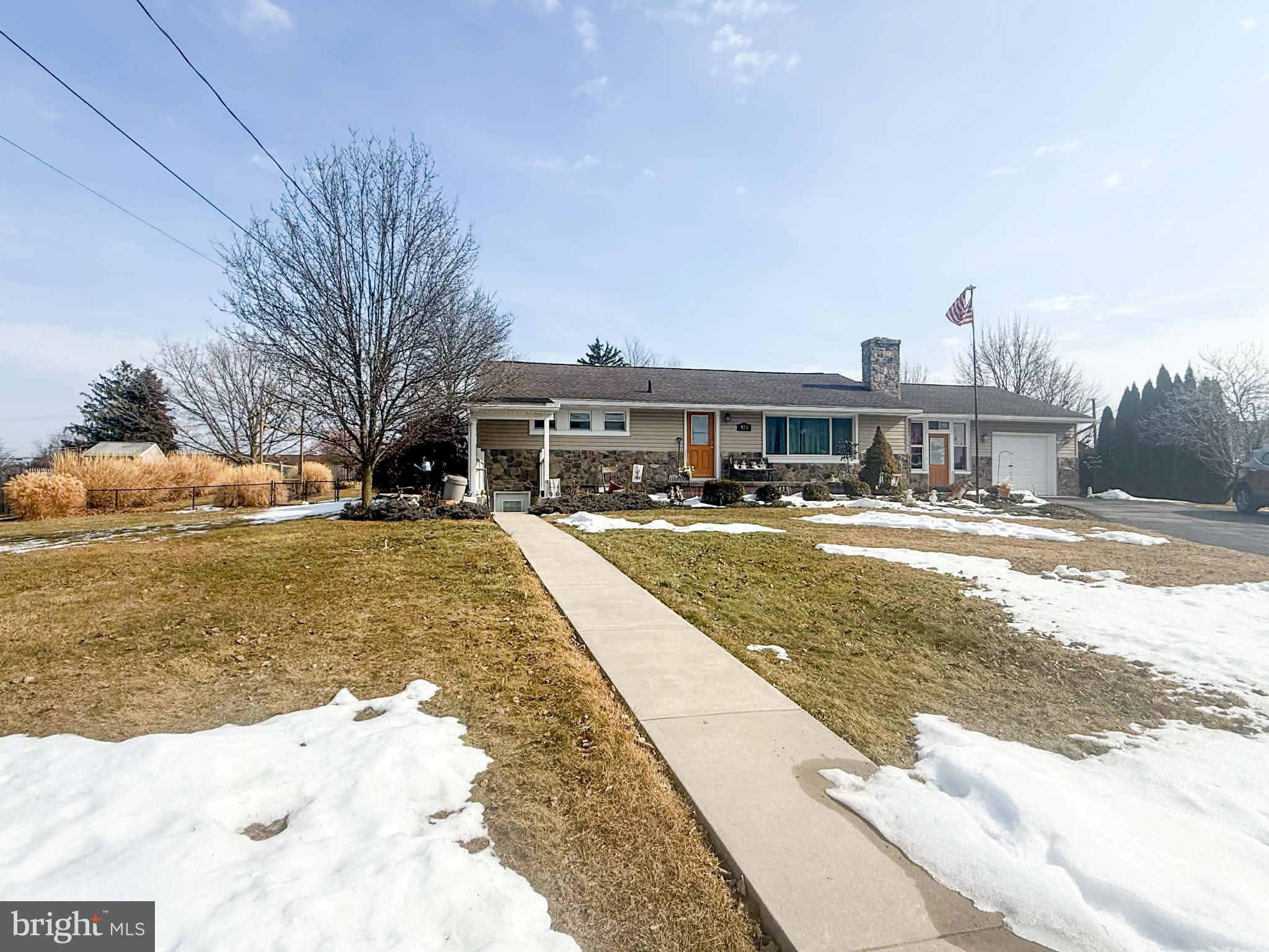 924 BLANCHARD AVENUE