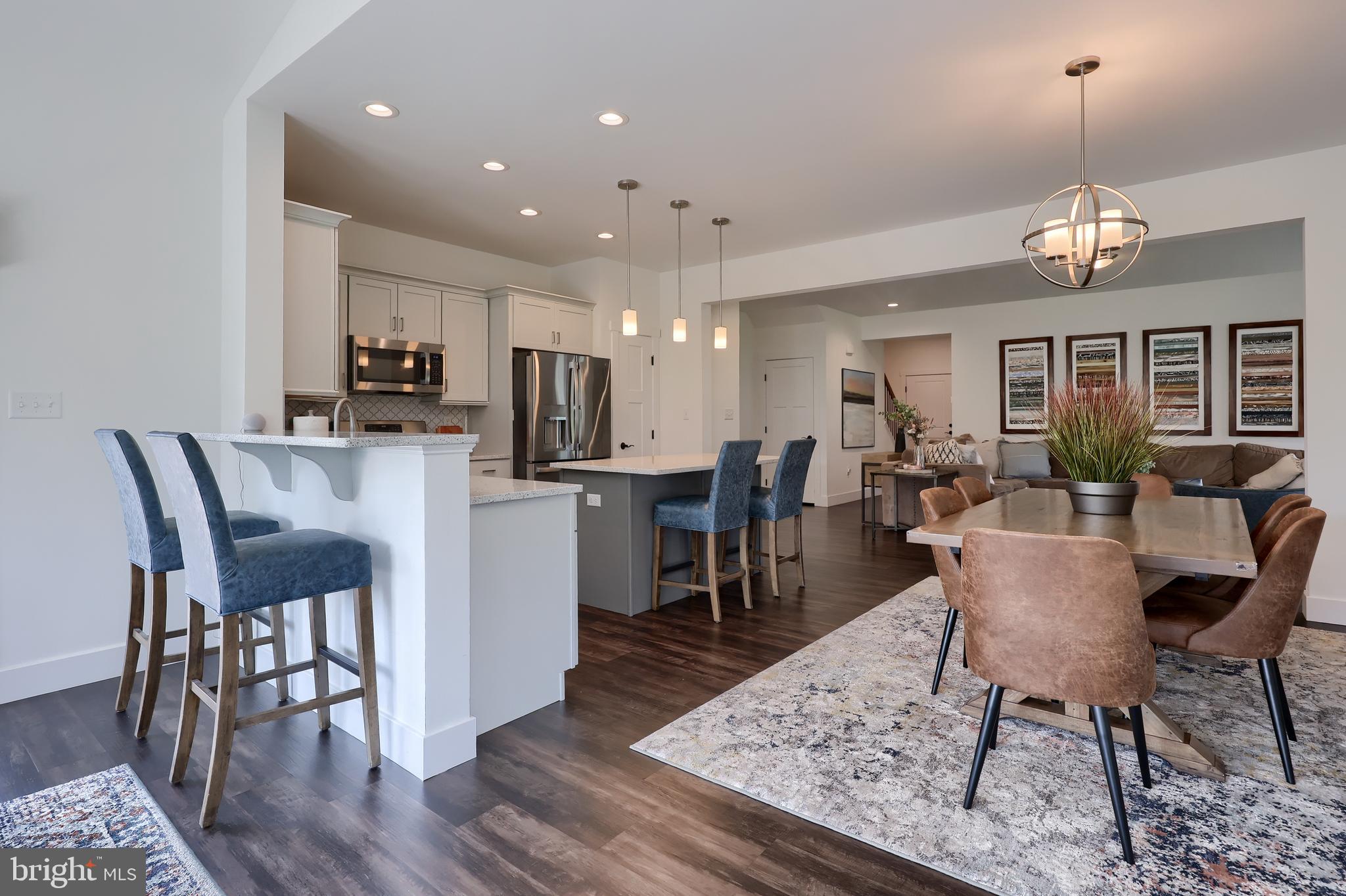 4052 COUNTRY DRIVE