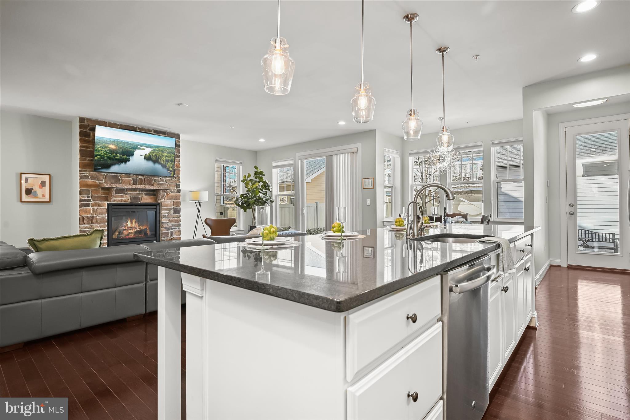 MAPLE LAWN - Residential