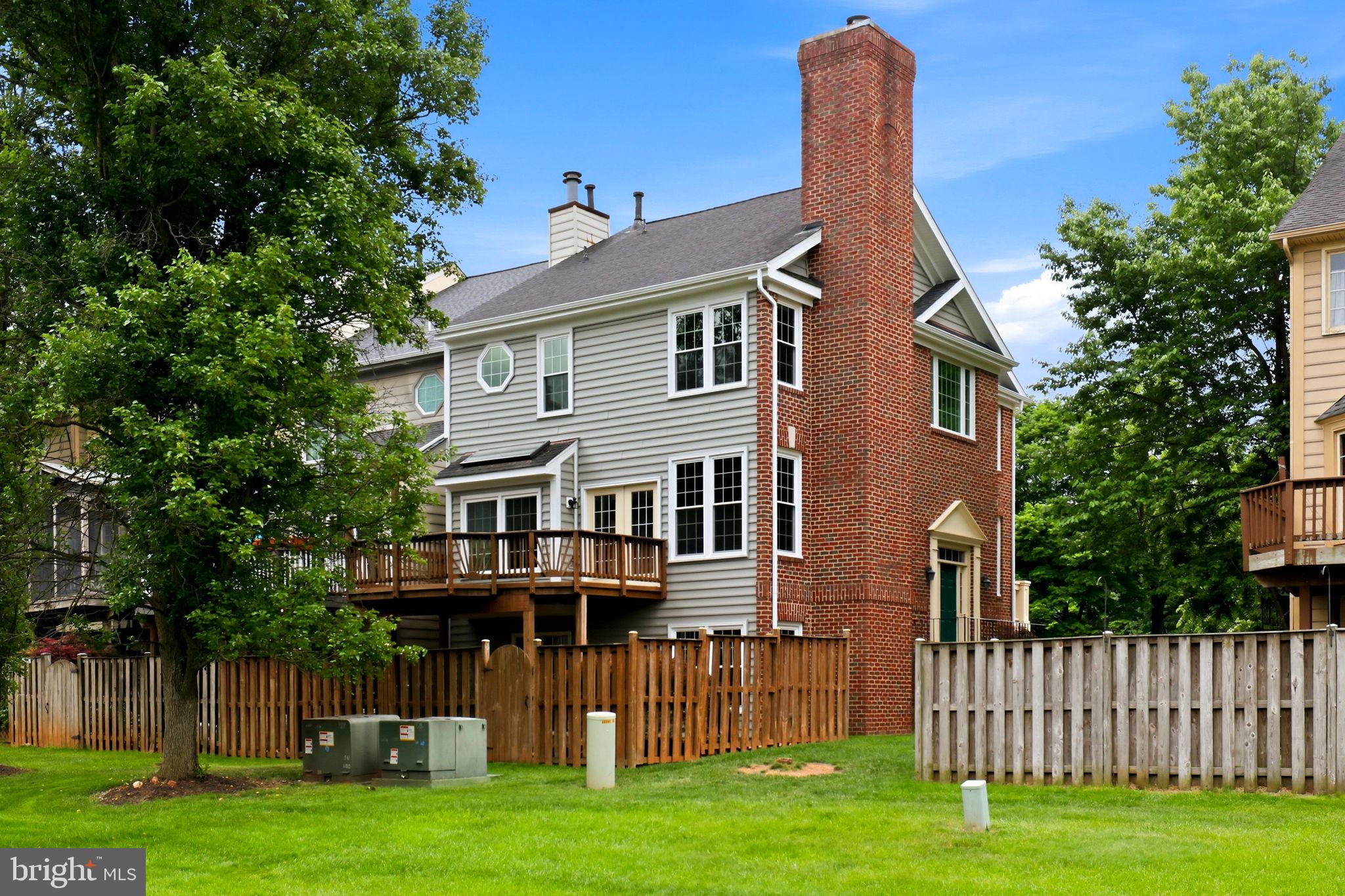 46681 LYNNHAVEN SQUARE