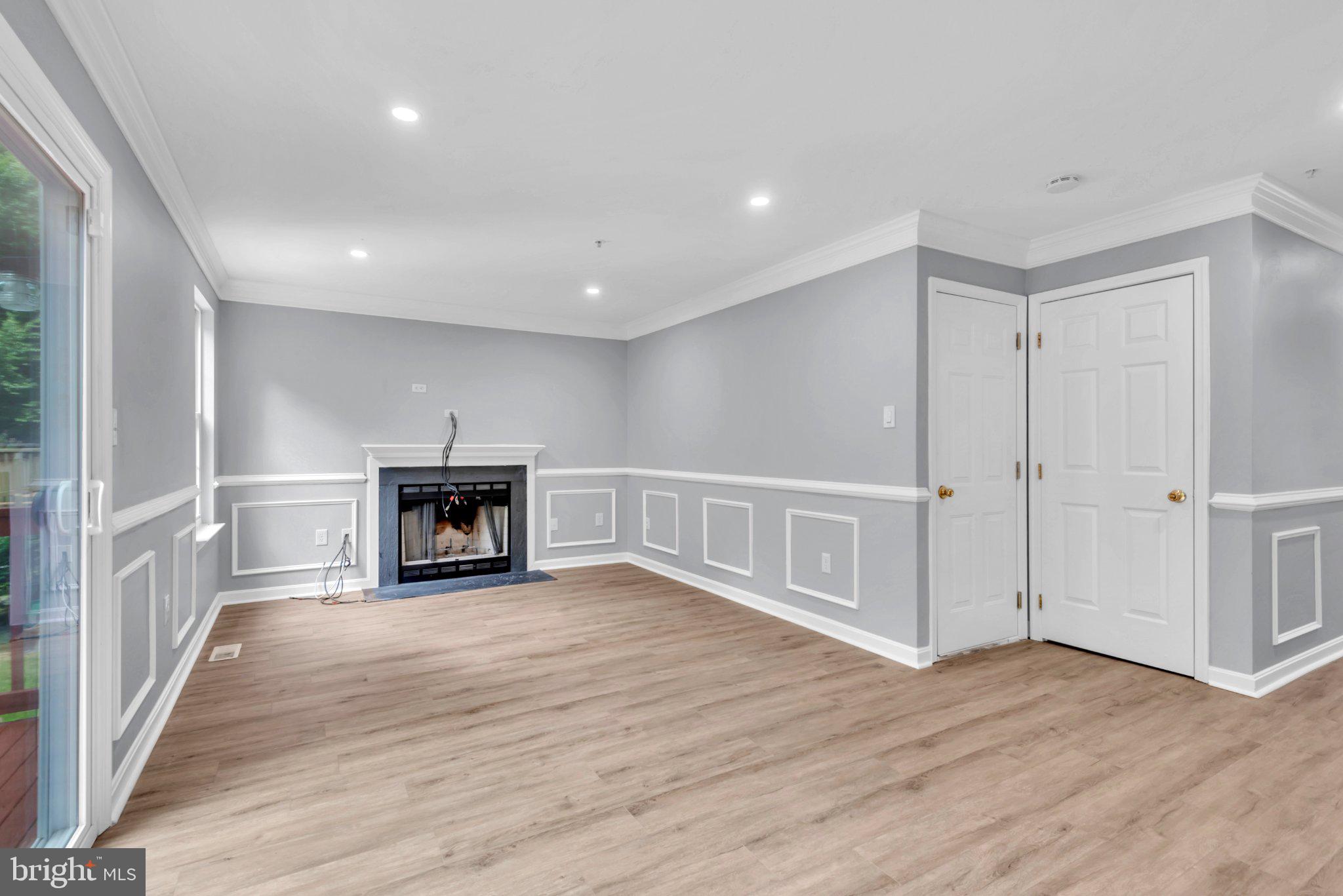 17304 NEWTON COURT