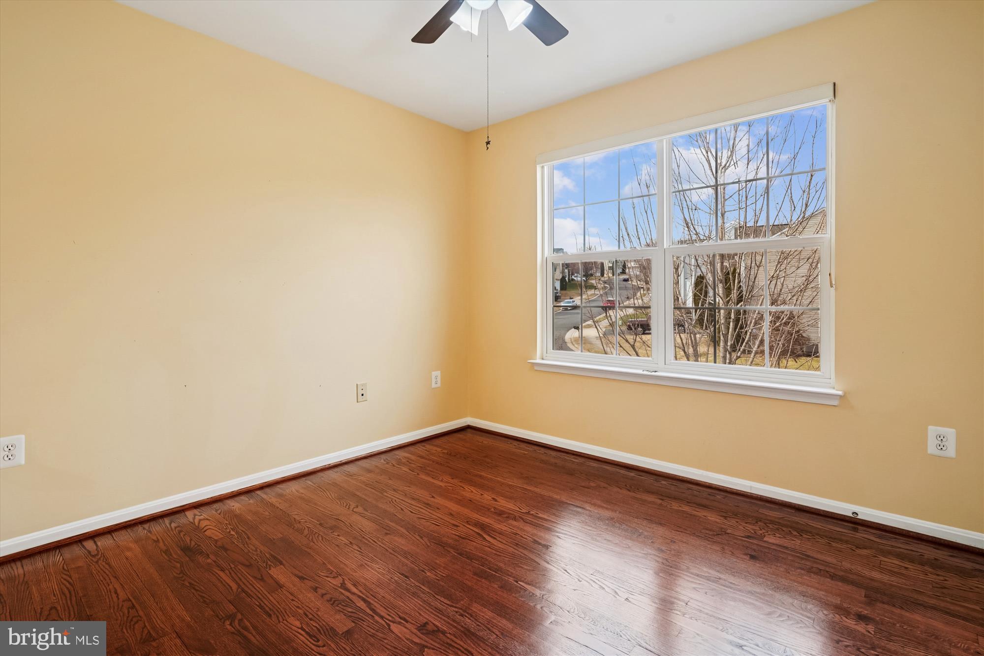 EAGLES POINTE - Residential