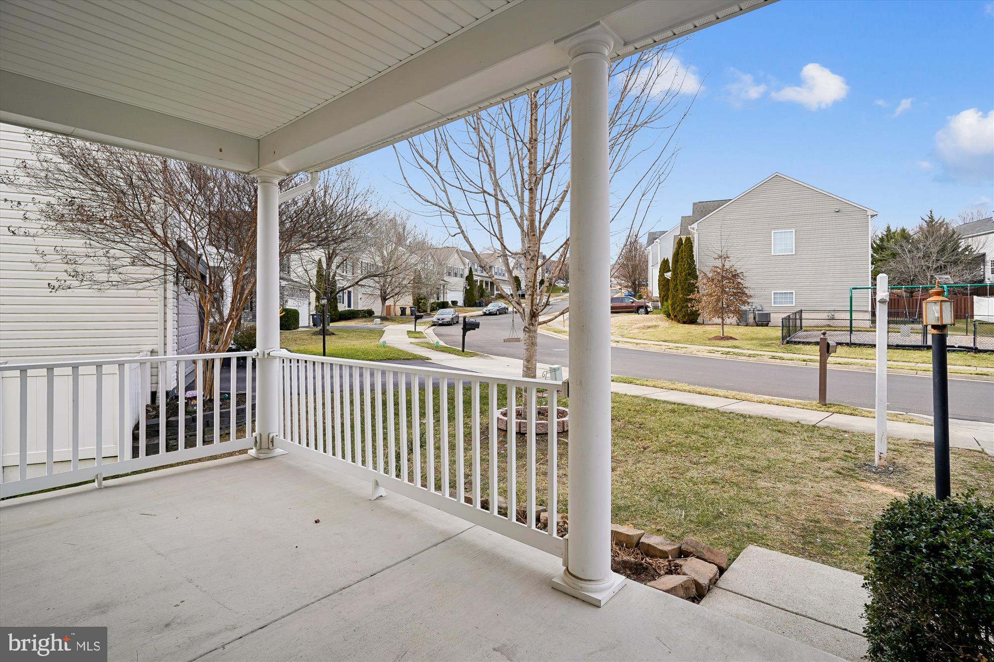 EAGLES POINTE - Residential