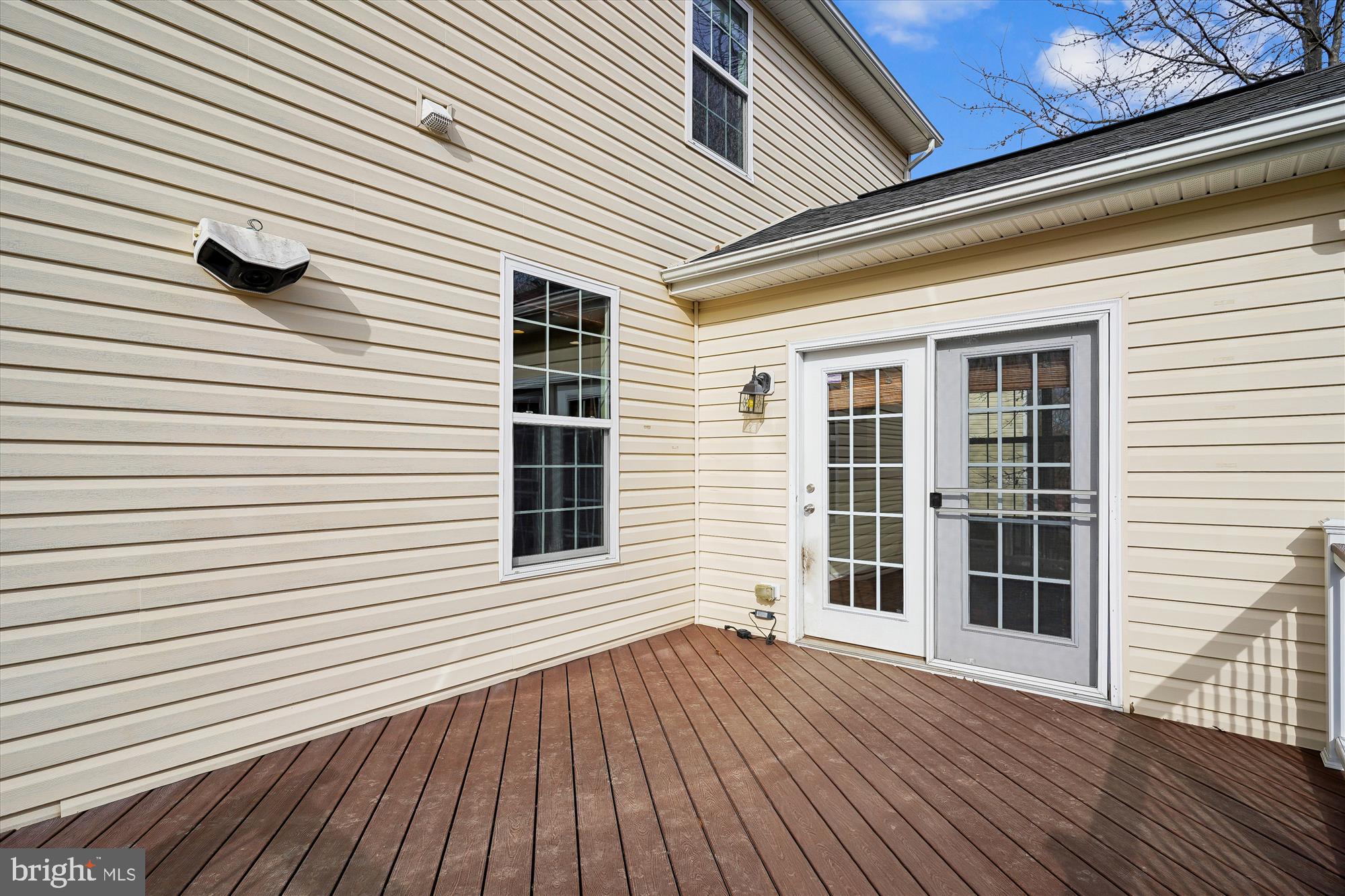 EAGLES POINTE - Residential