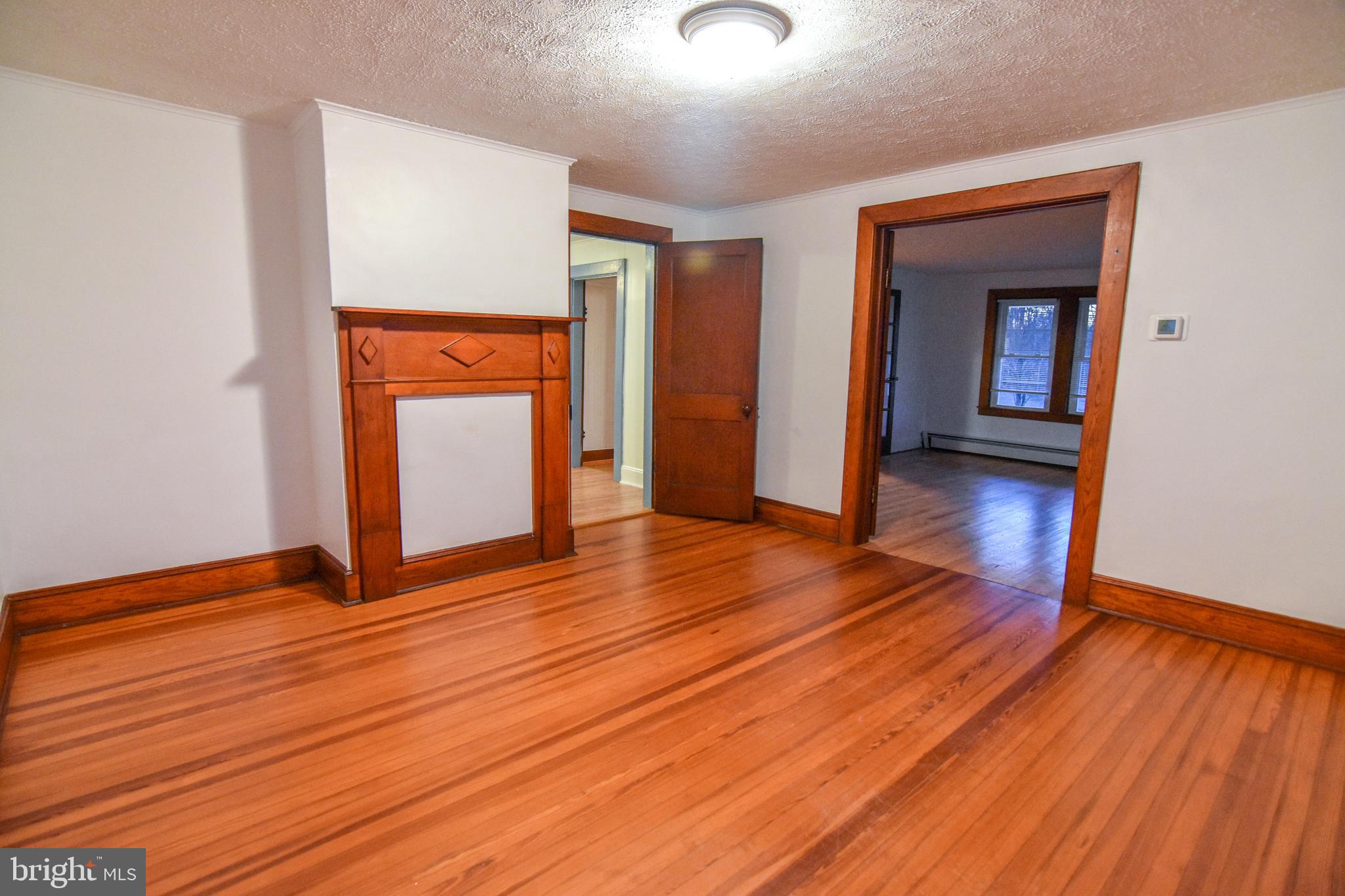 REGULARS - Residential Lease