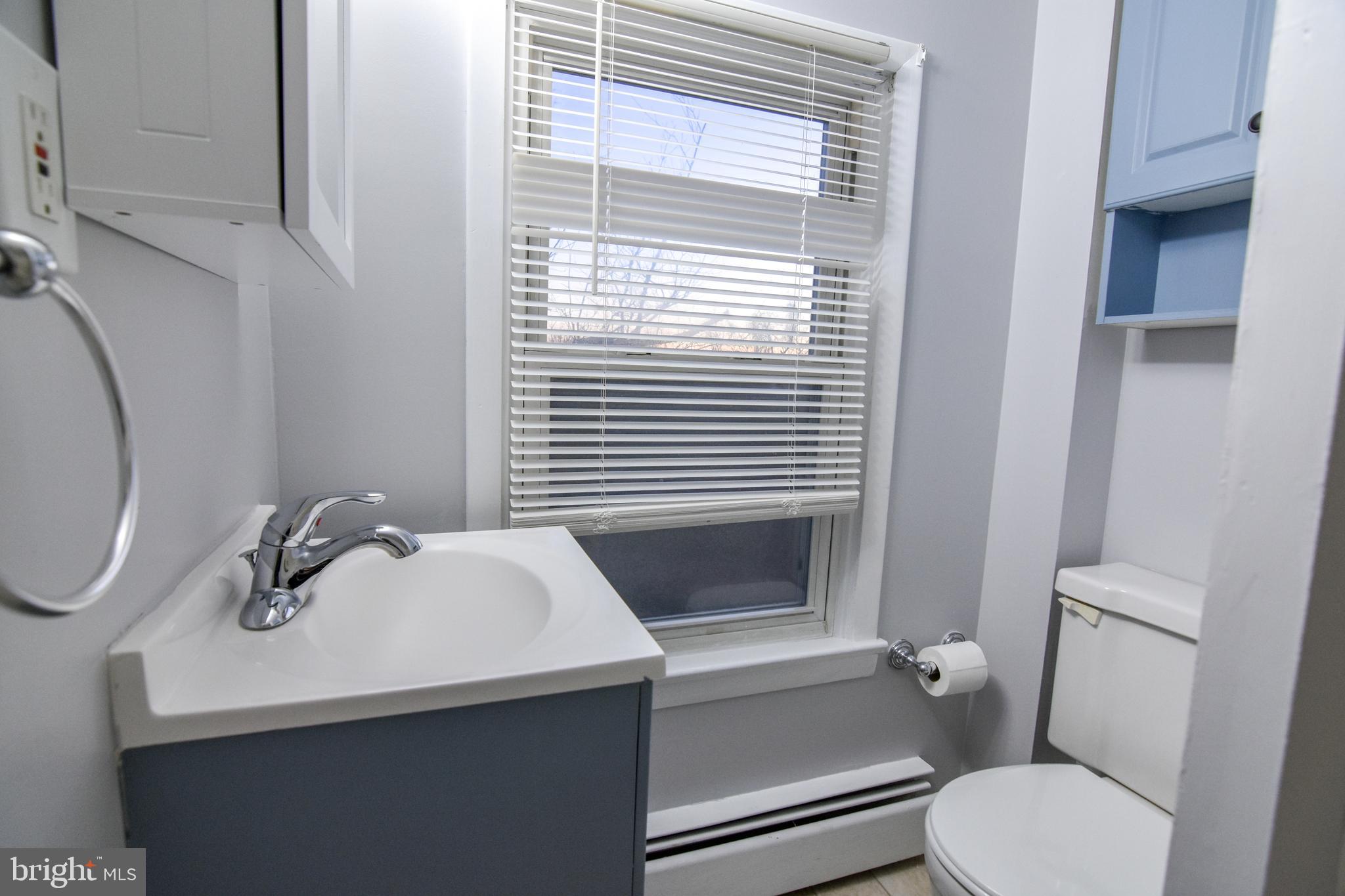 REGULARS - Residential Lease