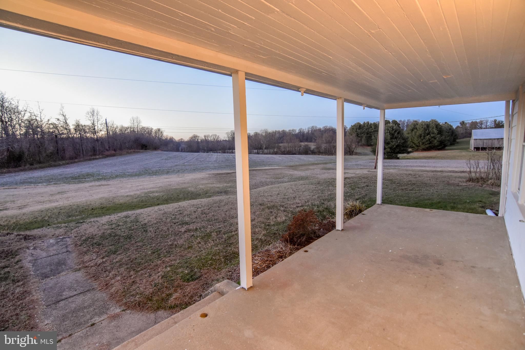 REGULARS - Residential Lease