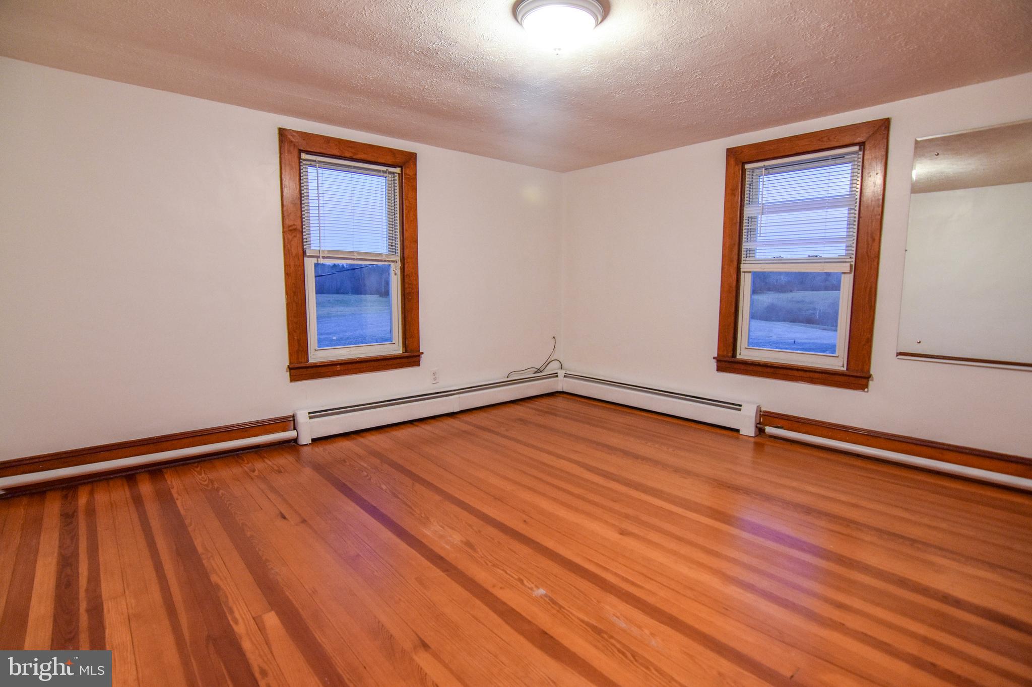 REGULARS - Residential Lease