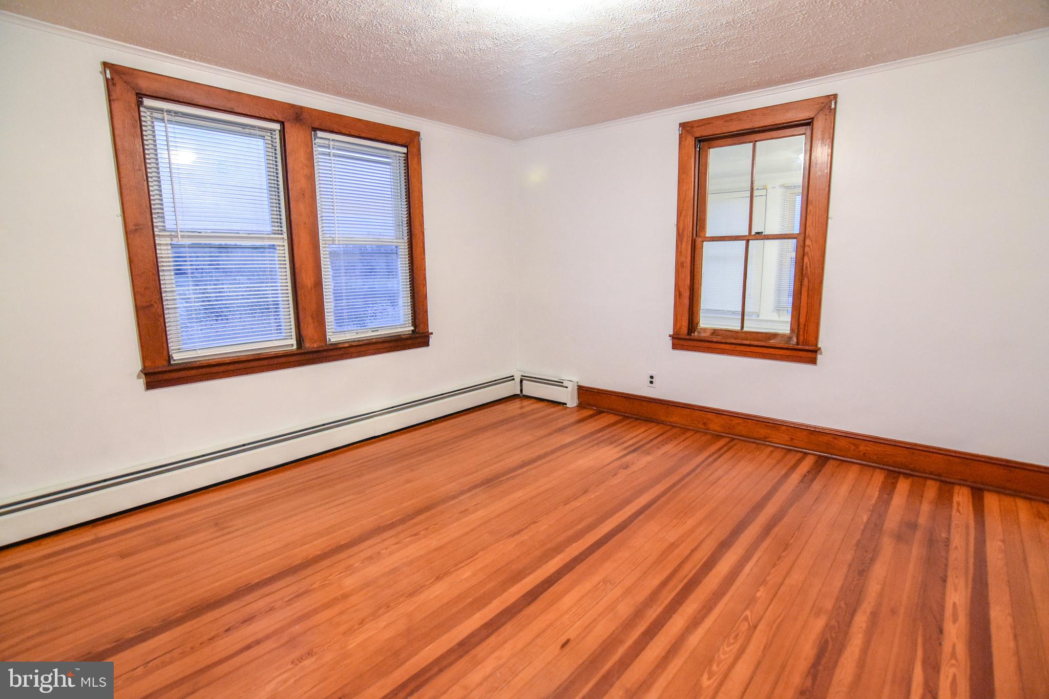 REGULARS - Residential Lease