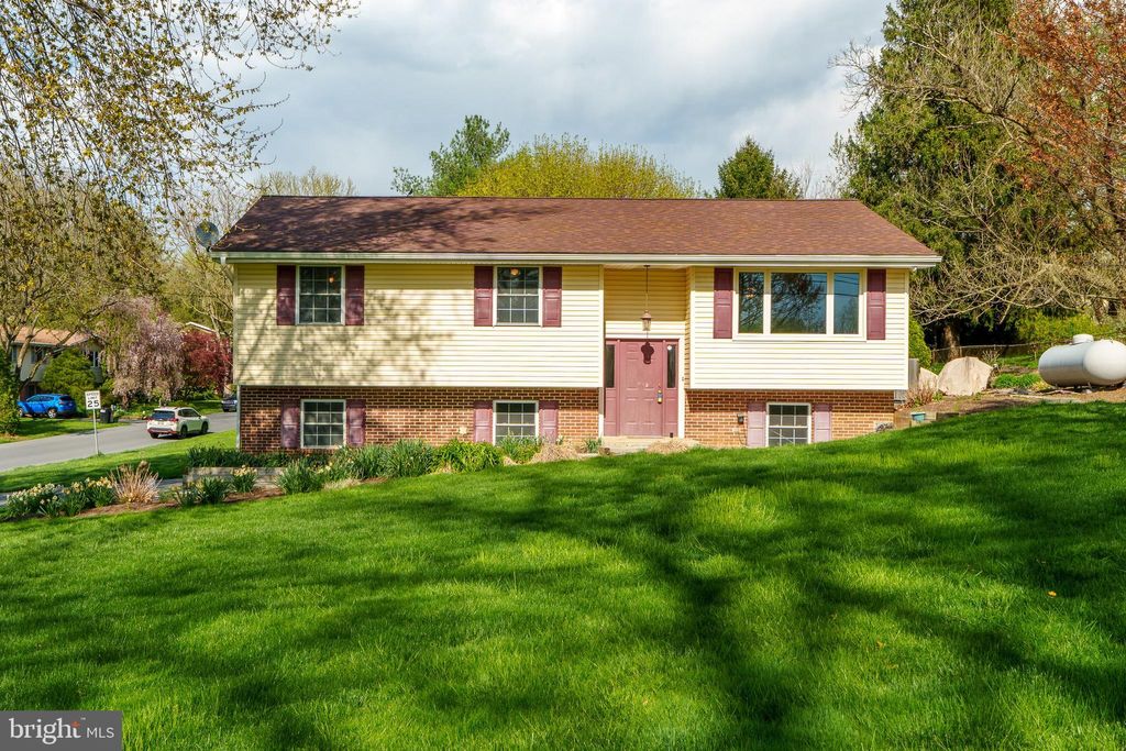 Photo of 1303 Central Manor Road, Lancaster, PA 17603 (MLS # PALA2048172)