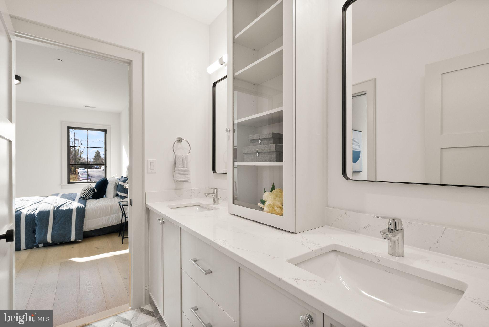 GARRETT PARK - Residential