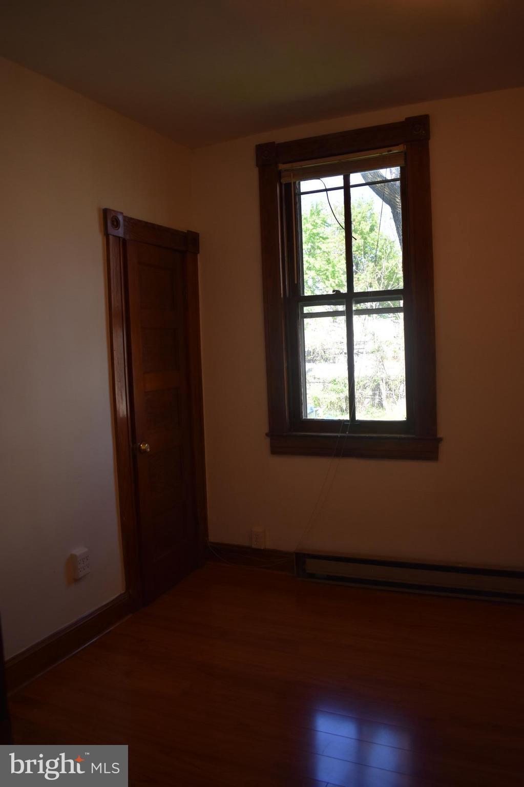 MORELL PARK - Residential Lease