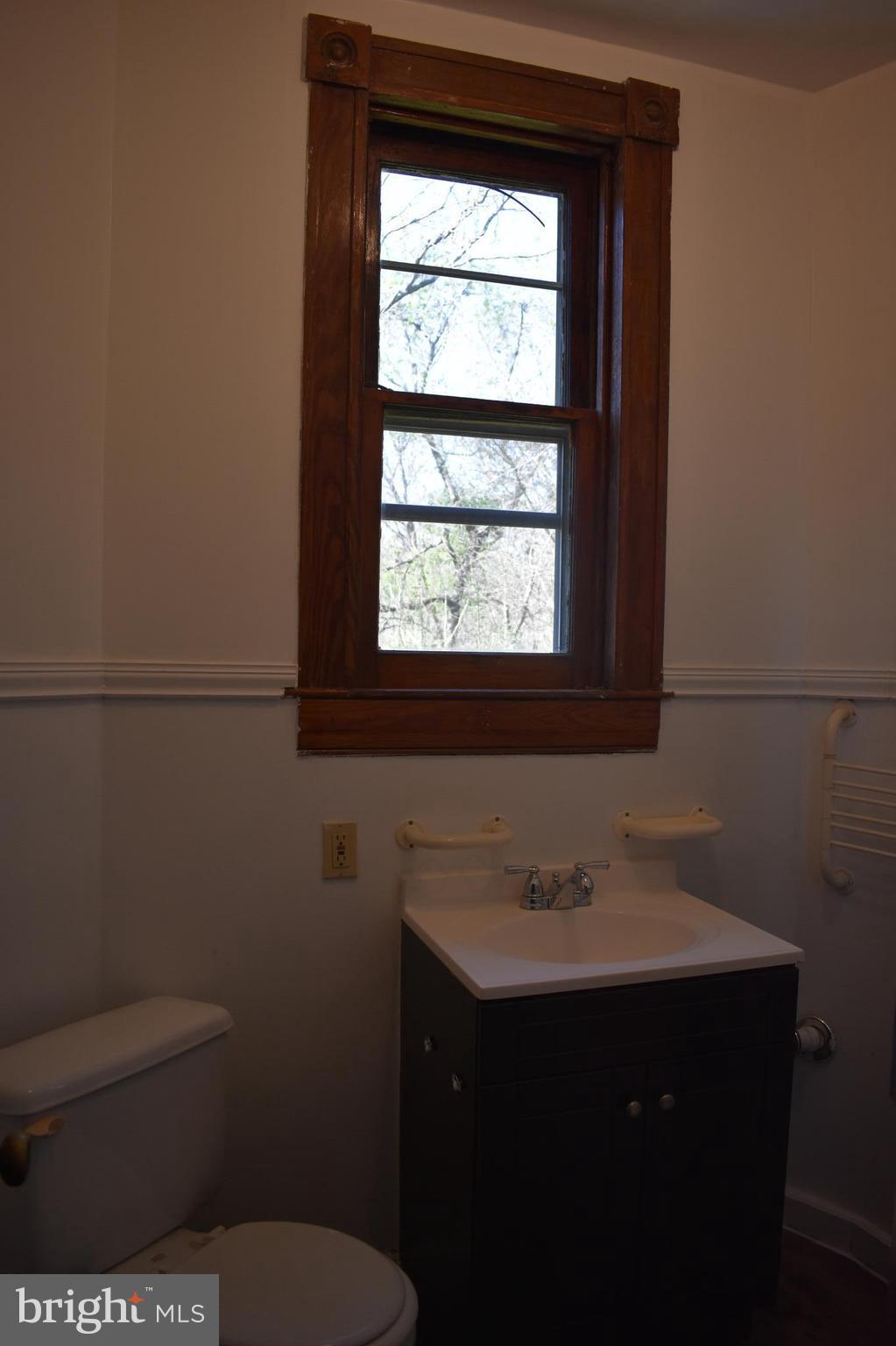 MORELL PARK - Residential Lease