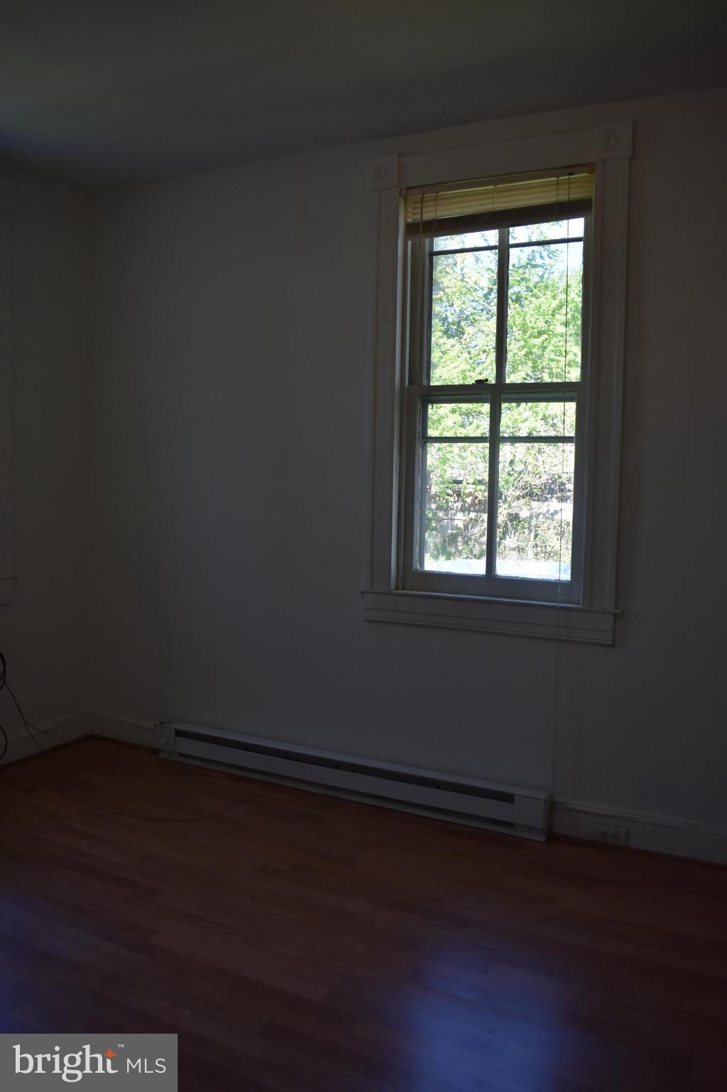 MORELL PARK - Residential Lease