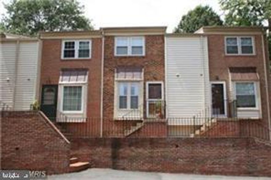 Fantastic three level townhome in Arlington with remodeled baths, hardwood floors, finished basement with new flooring, rec room & full bath**Walkout basement leads to the nice fenced yard to relax and entertain. Closed to Ft. Myers, DC, Pentagon. Easy access to I-395 and route 50. Must see- Commuters dream!! No pets & No smoke.